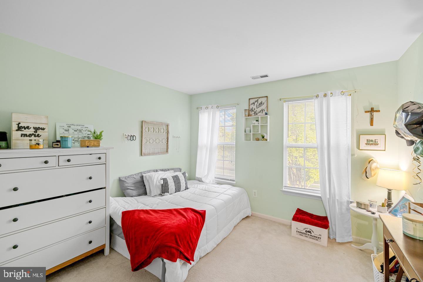 DANIEL'S MILL OVERLOOK - Residential Lease