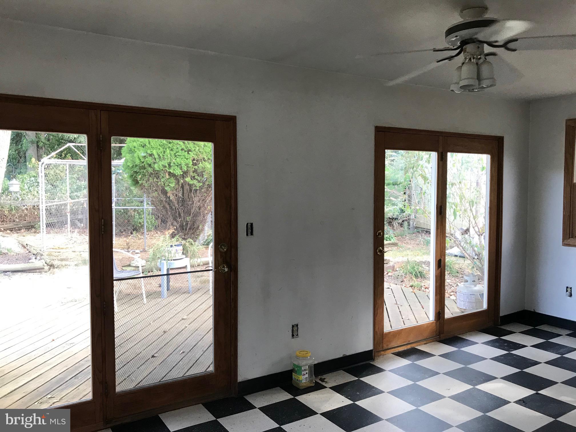 RUSTIC RIDGE - Residential