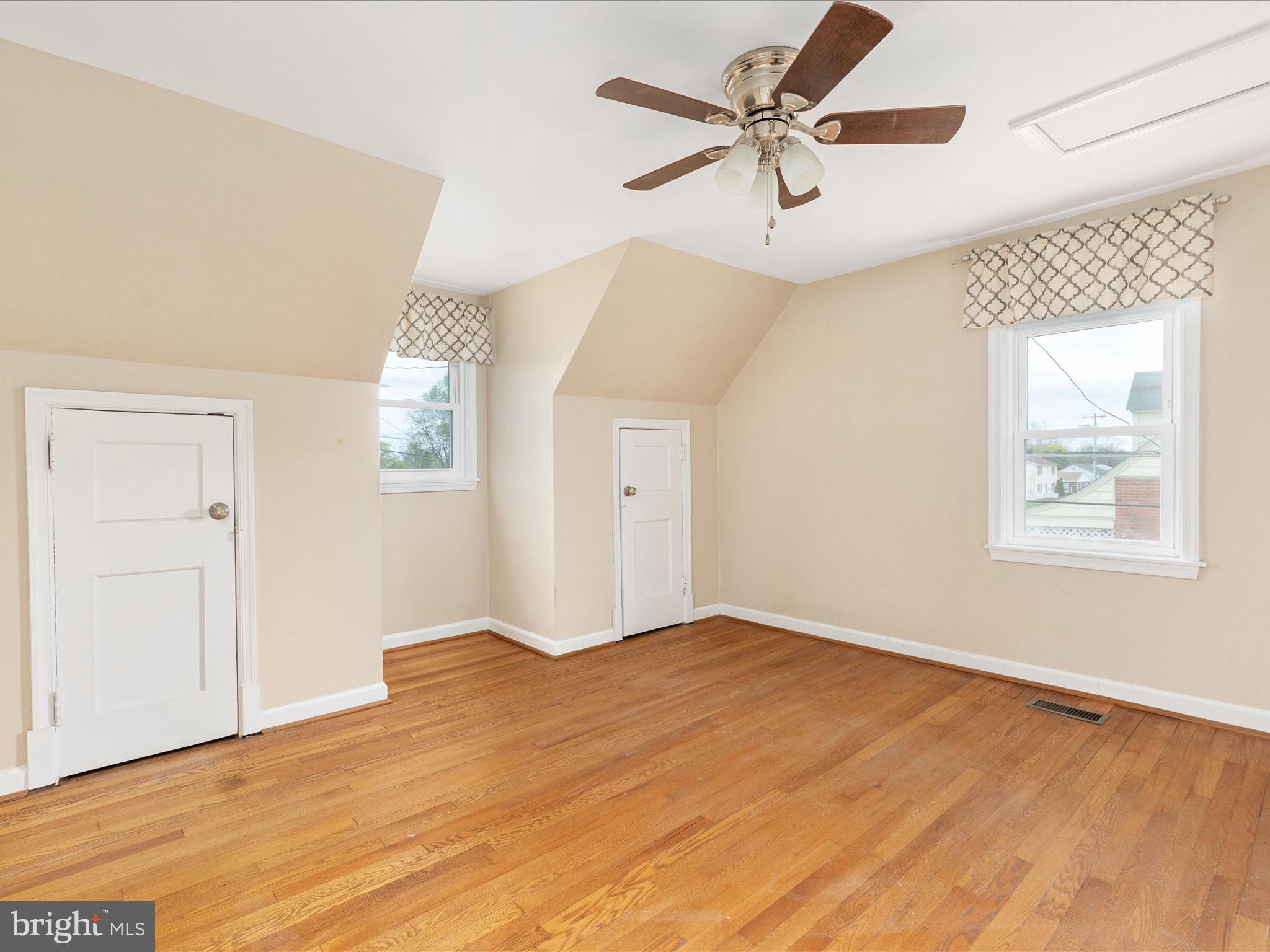 LIBERTY HEIGHTS - Residential