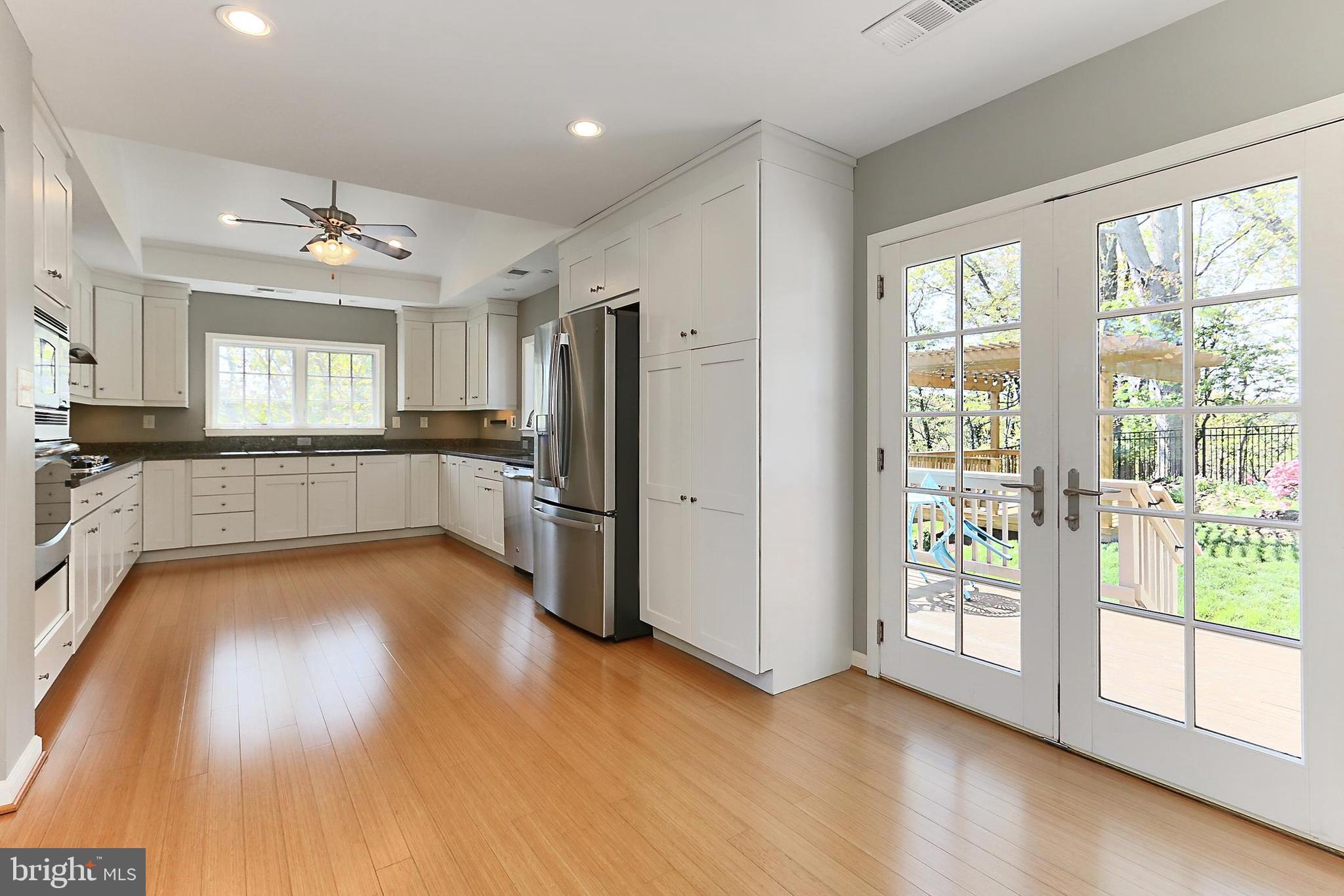 WILTON WOODS - Residential