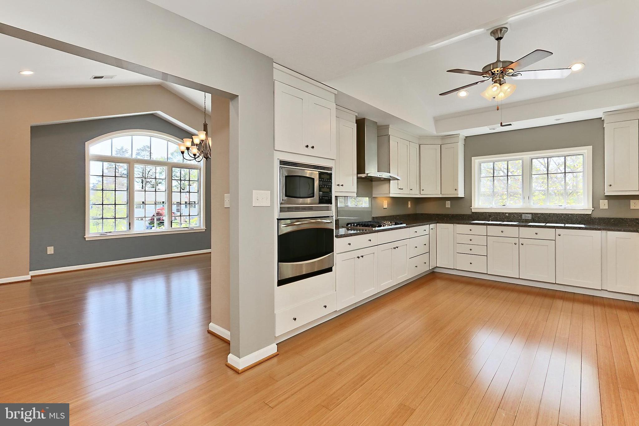 WILTON WOODS - Residential