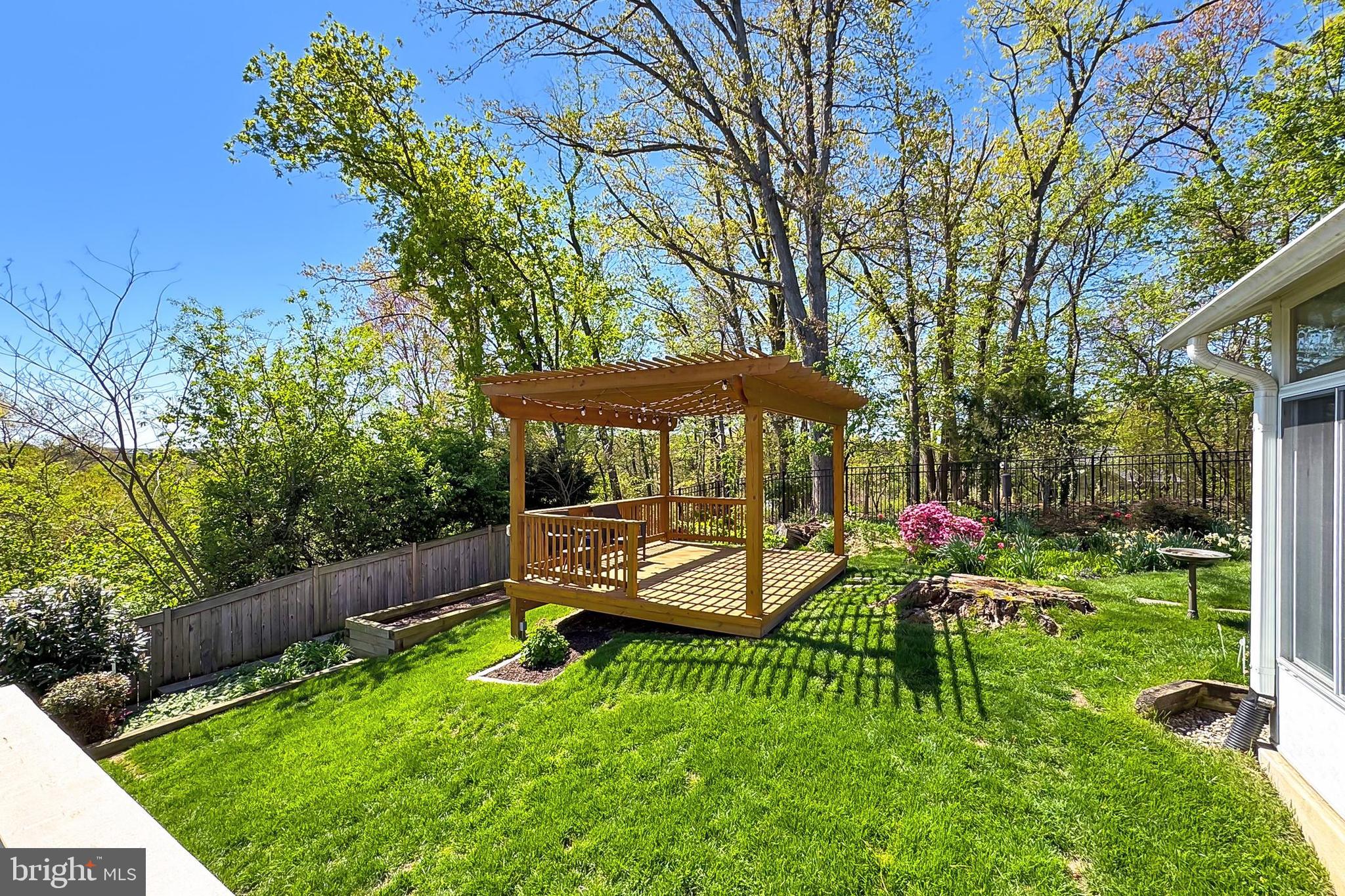 WILTON WOODS - Residential