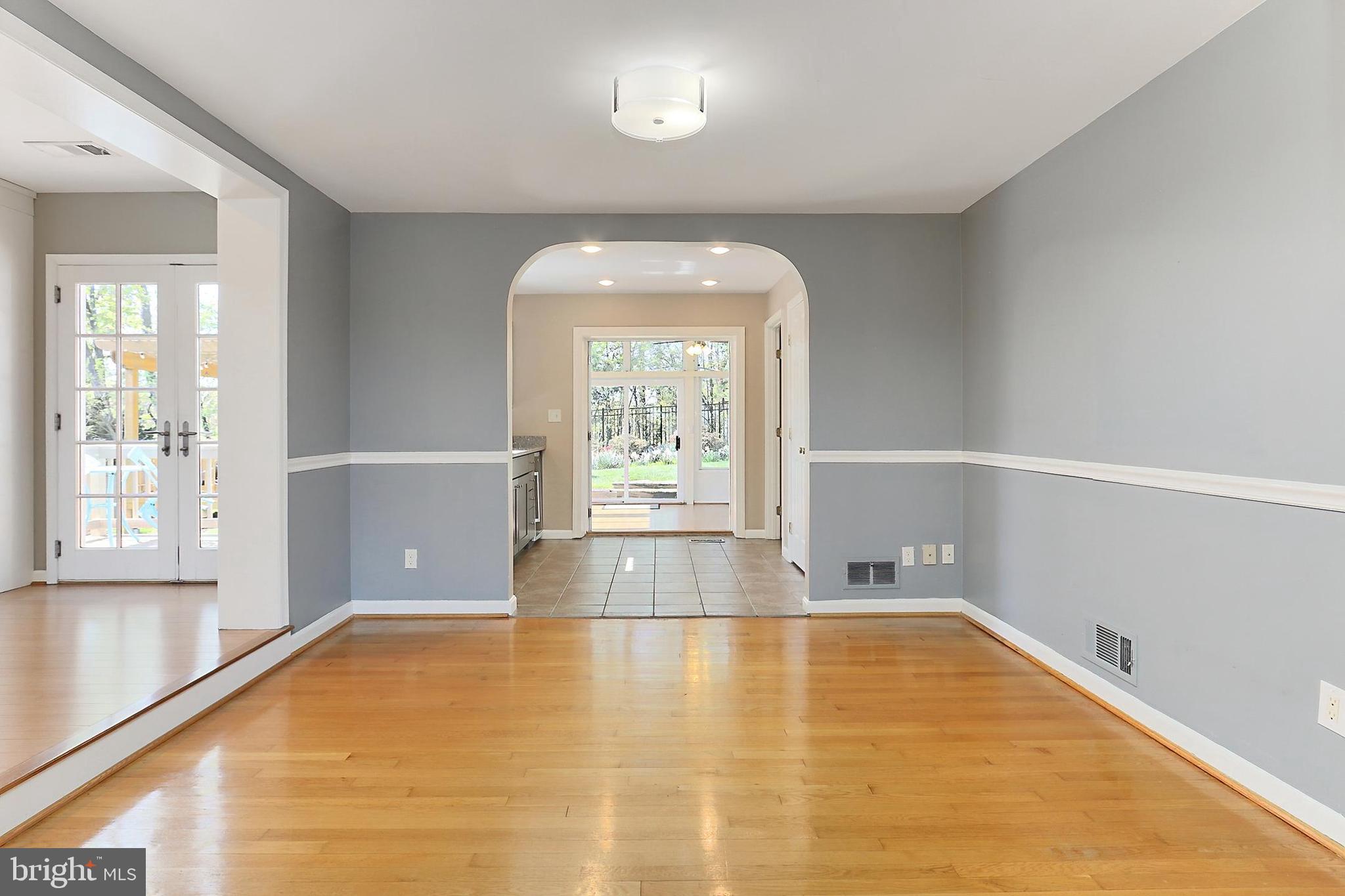 WILTON WOODS - Residential