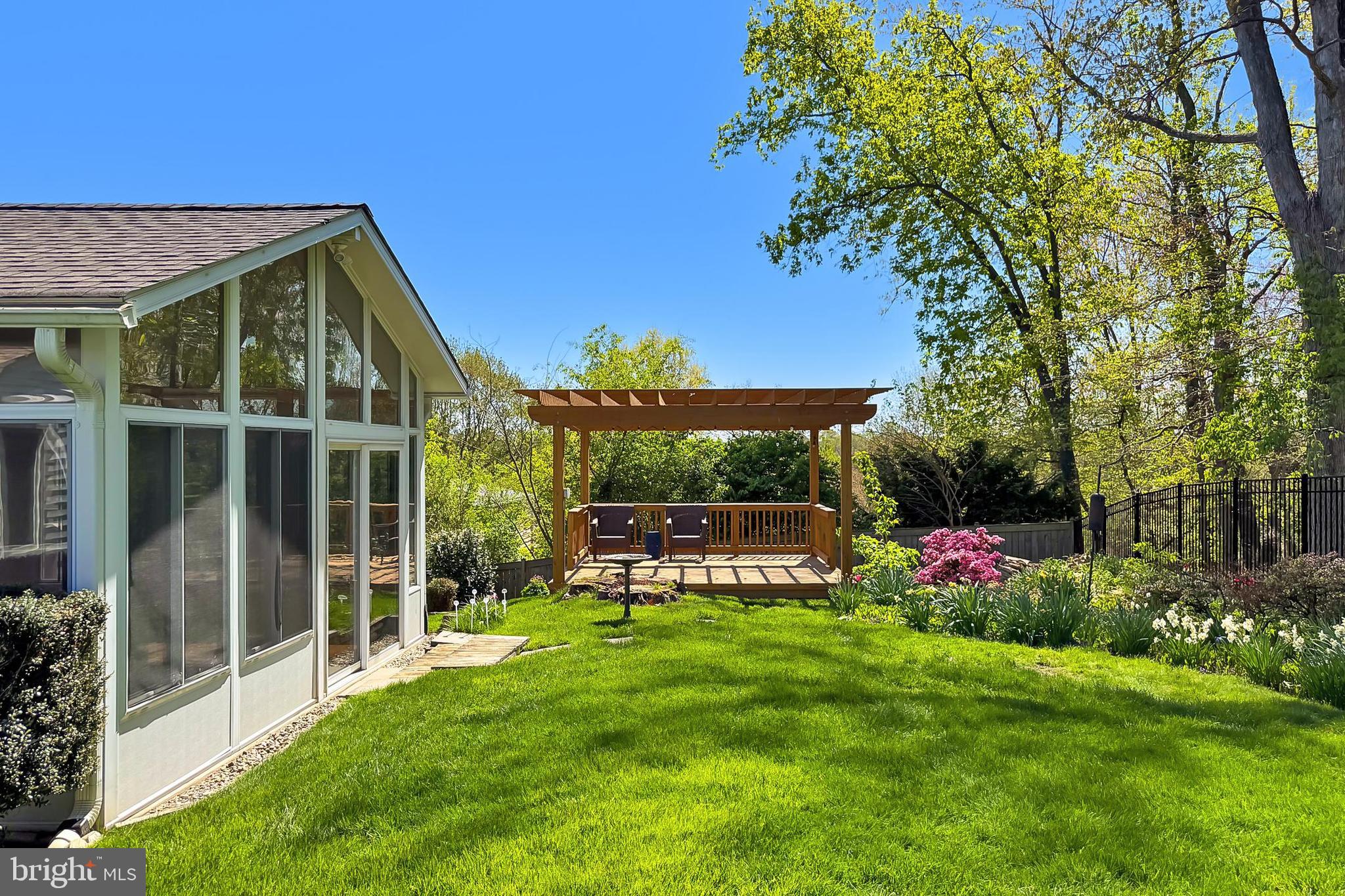 WILTON WOODS - Residential