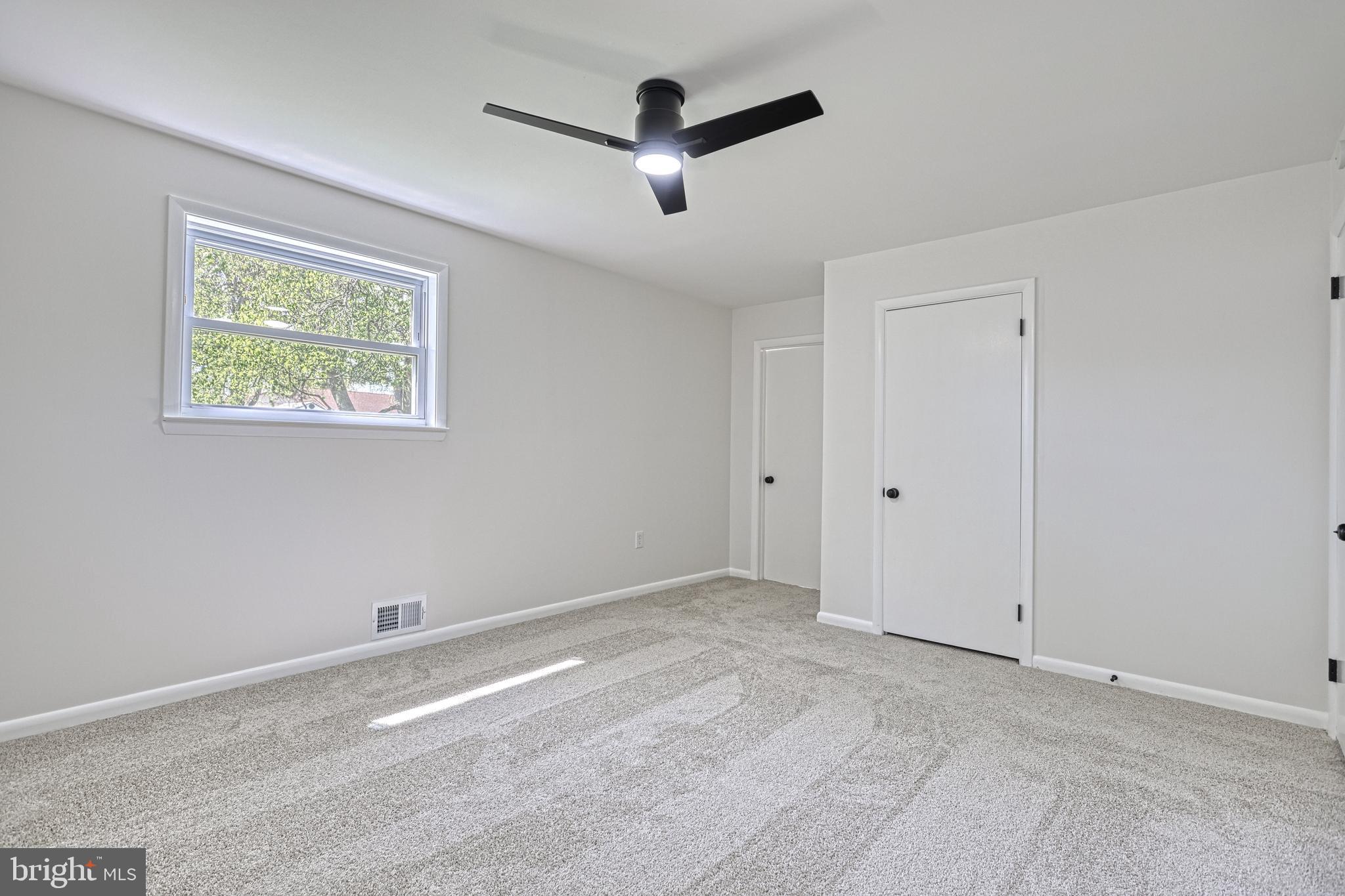 CAMP HILL - Residential