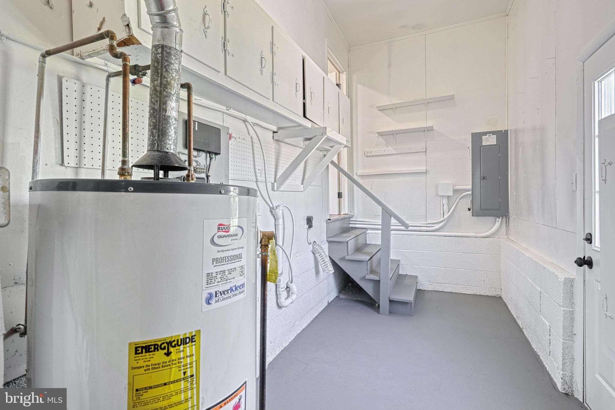 CAMP HILL - Residential