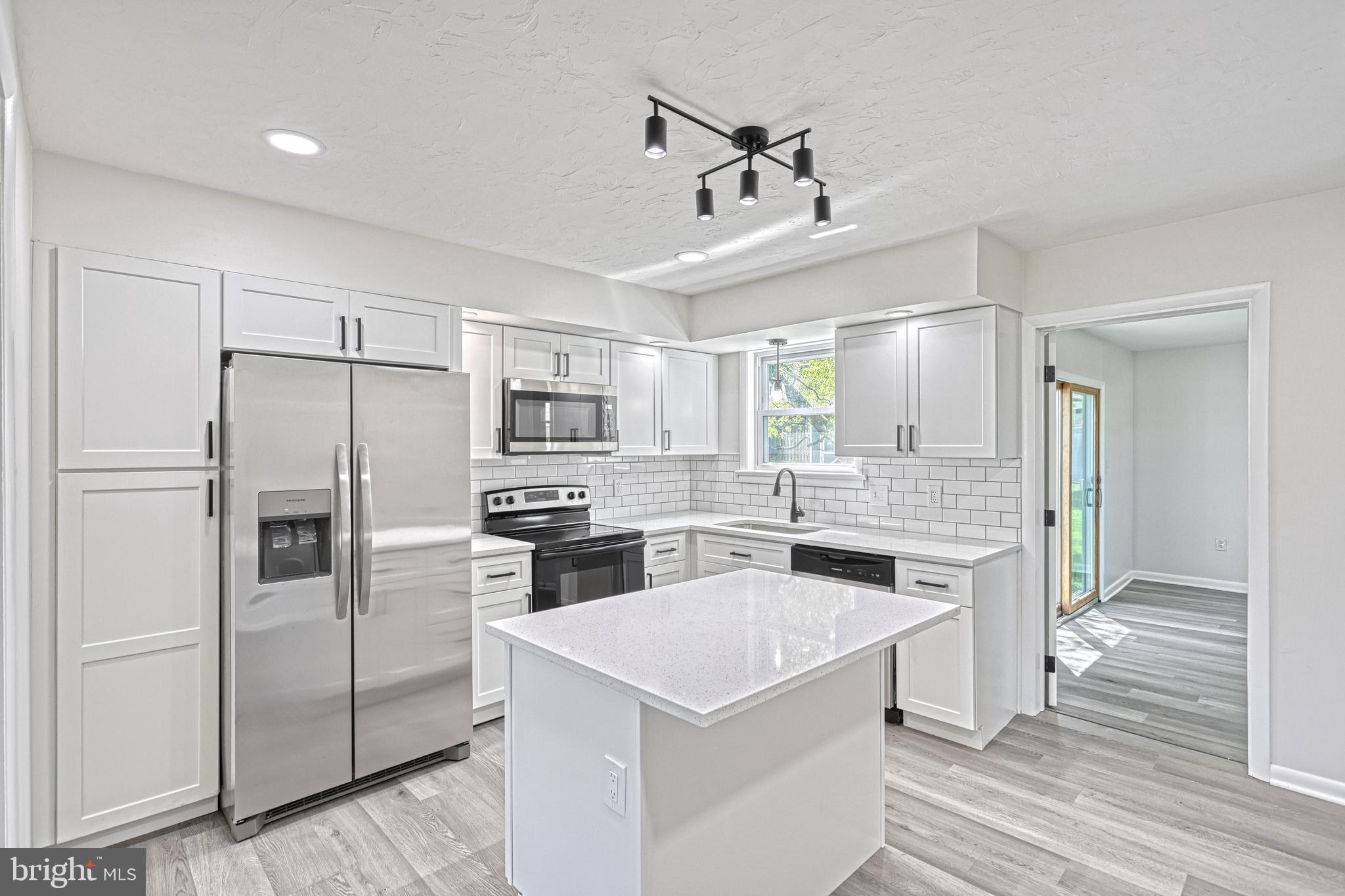 CAMP HILL - Residential