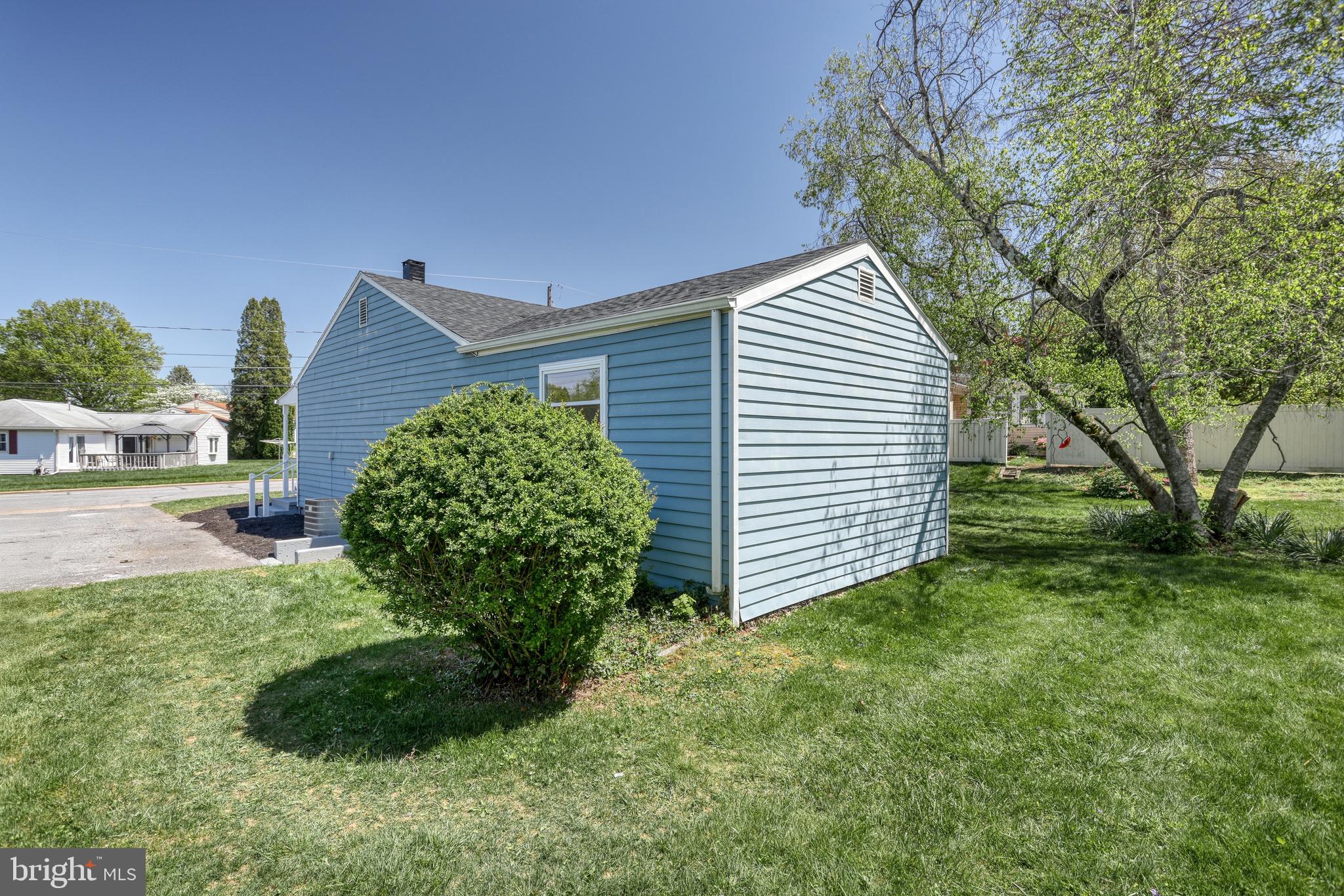 CAMP HILL - Residential