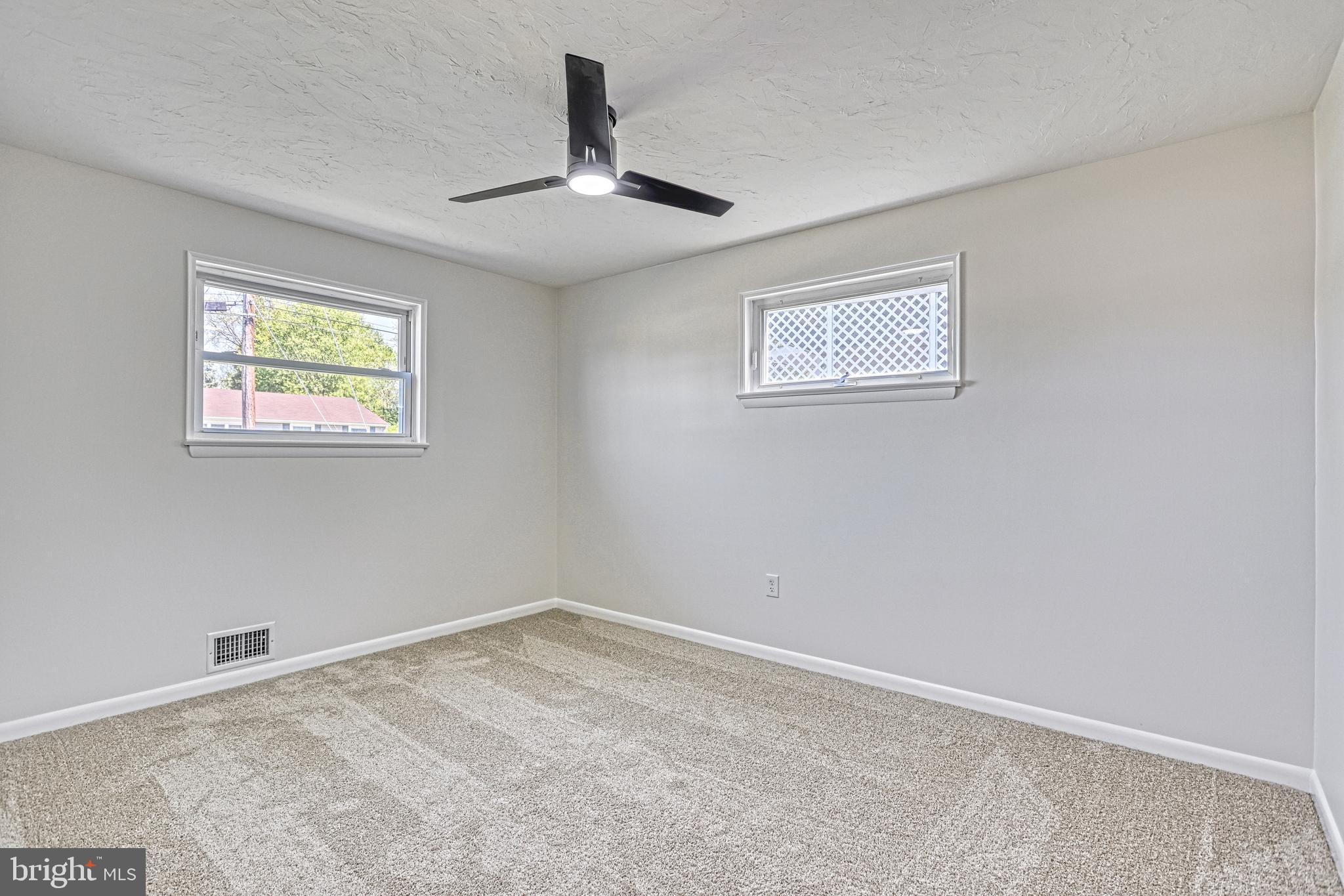 CAMP HILL - Residential