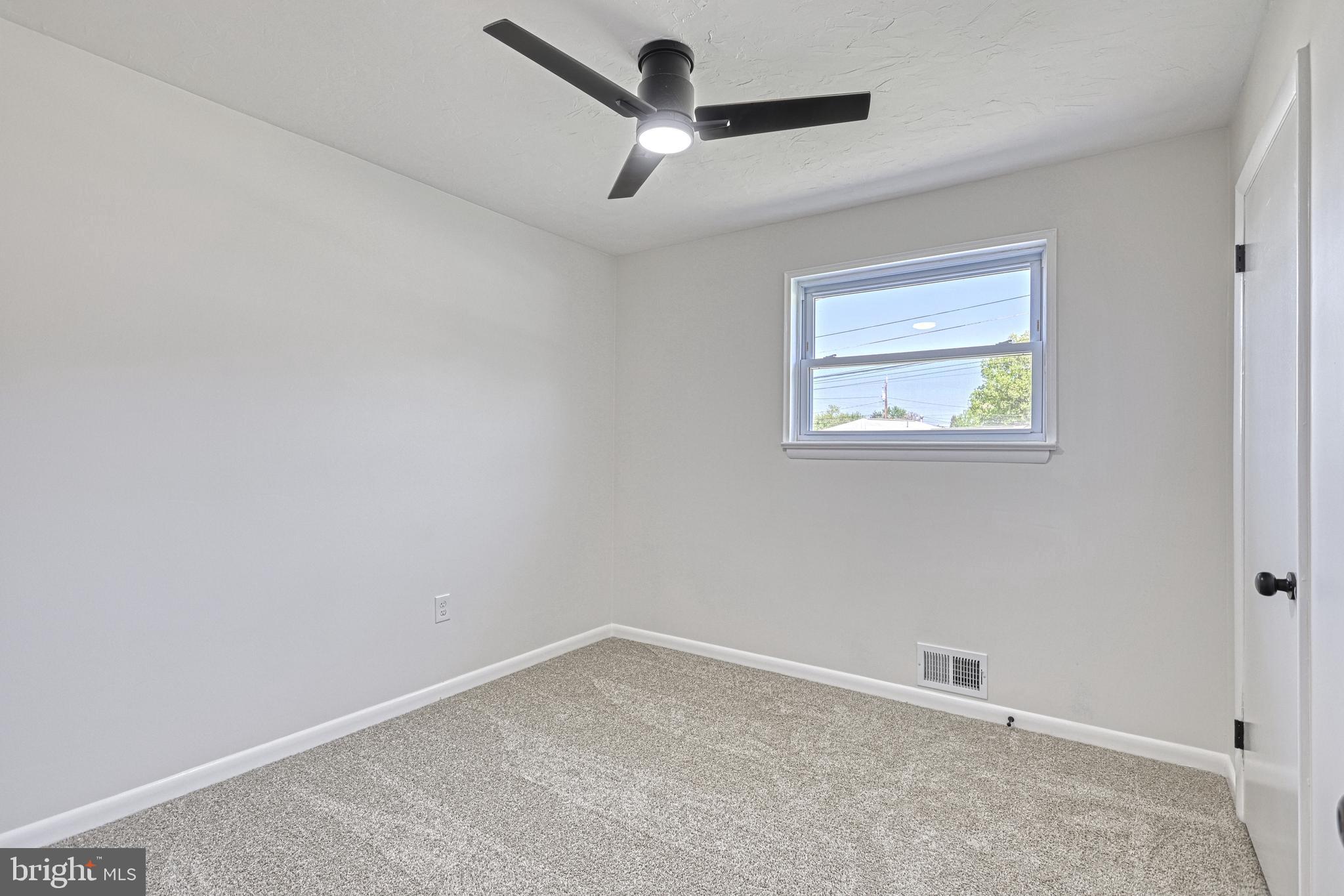 CAMP HILL - Residential