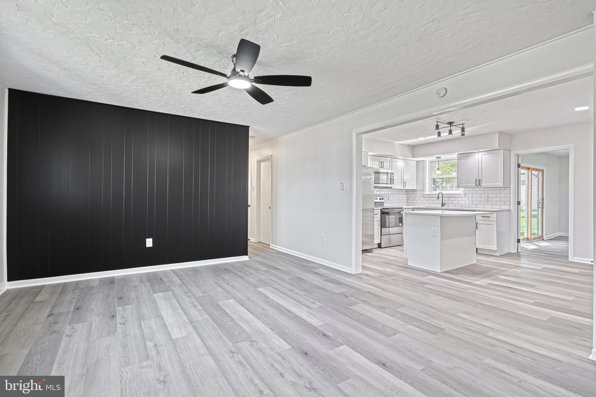 CAMP HILL - Residential