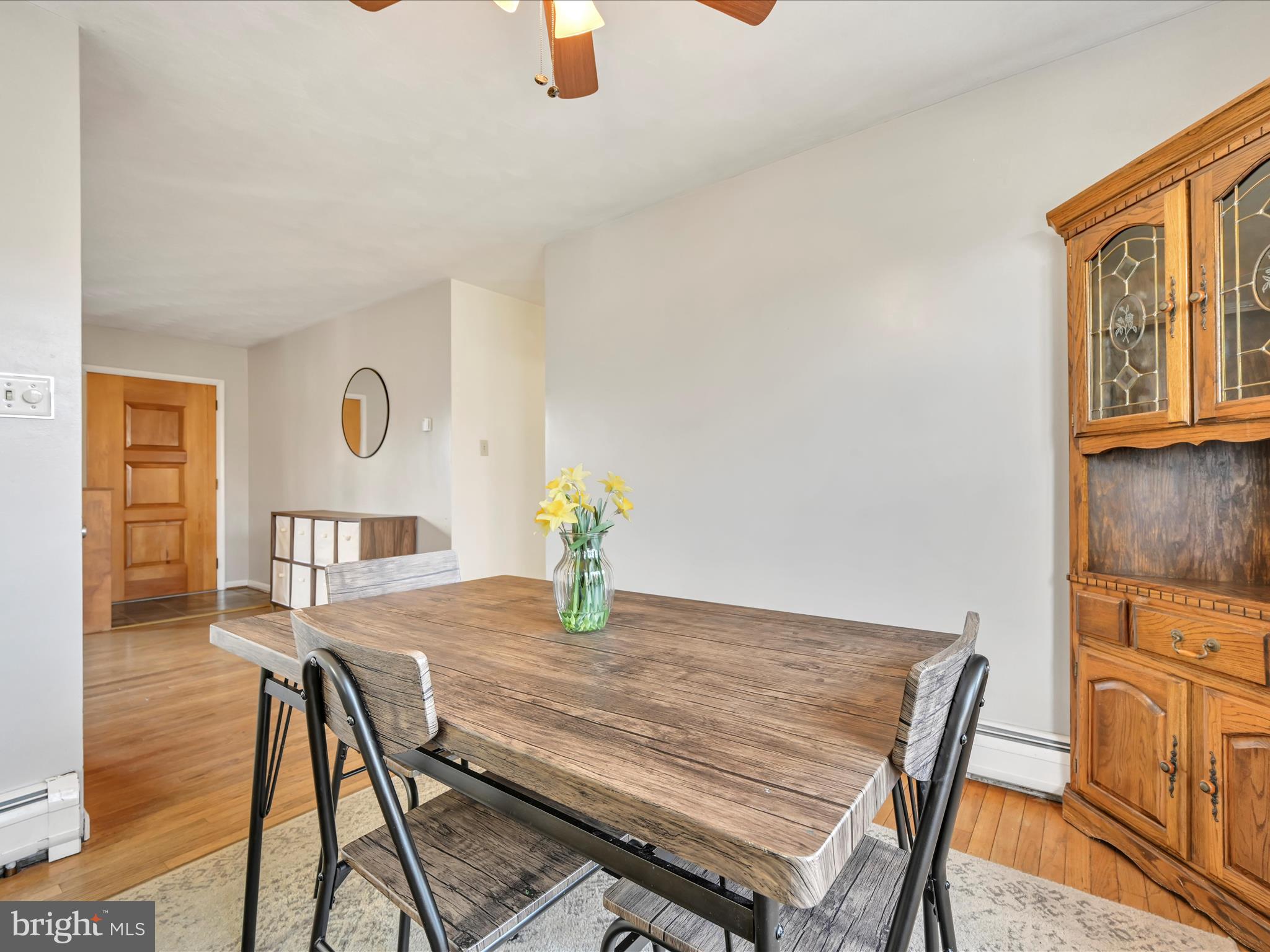 HOMETOWN - Residential