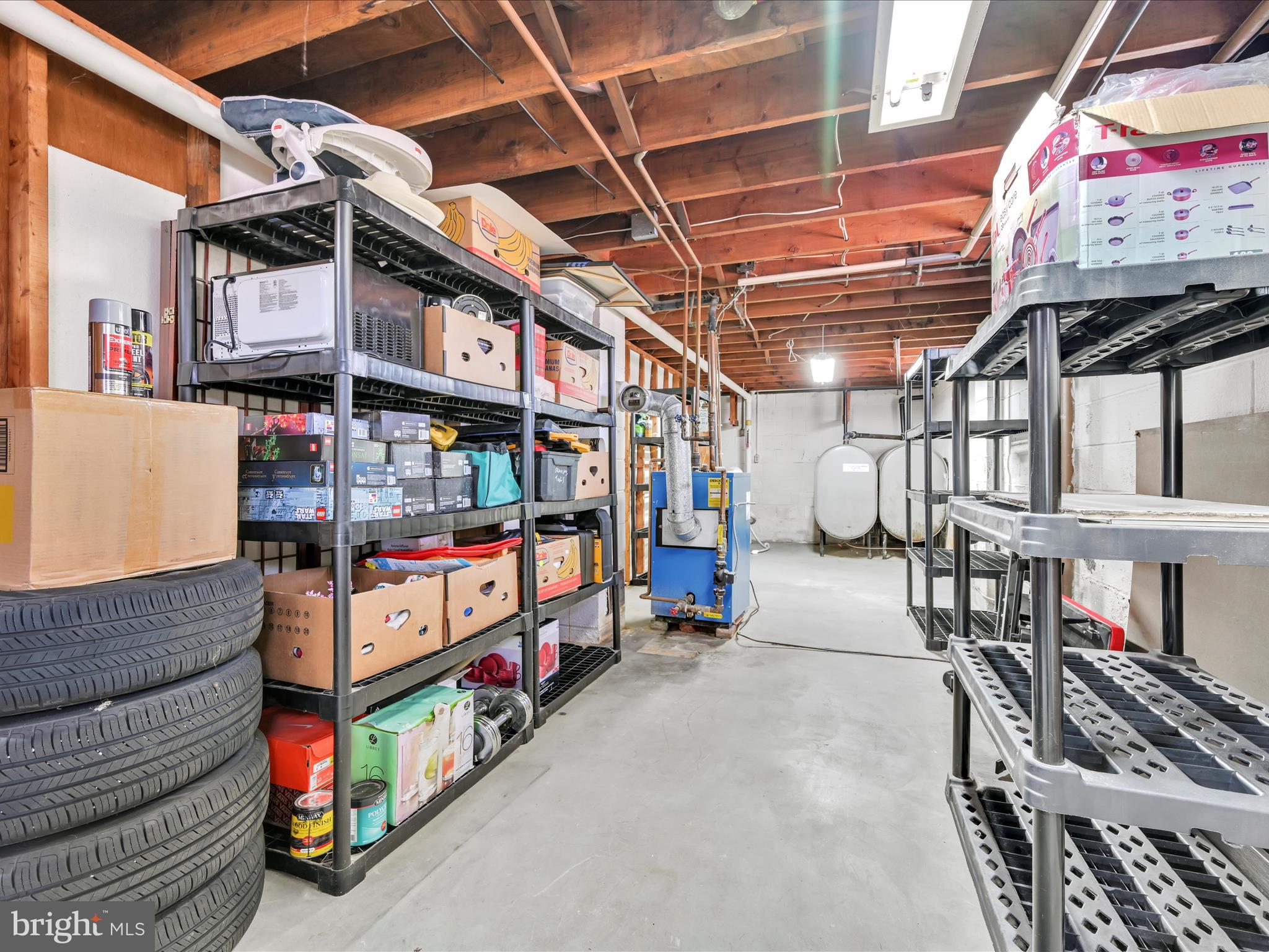 HOMETOWN - Residential