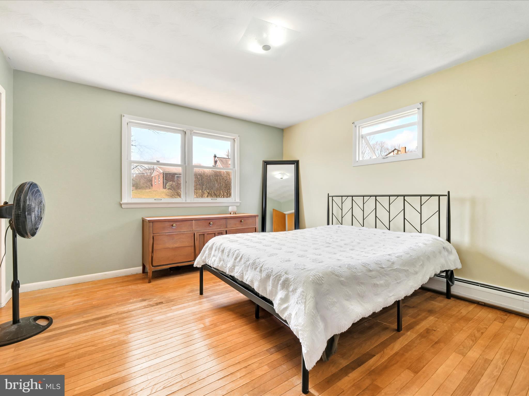 HOMETOWN - Residential