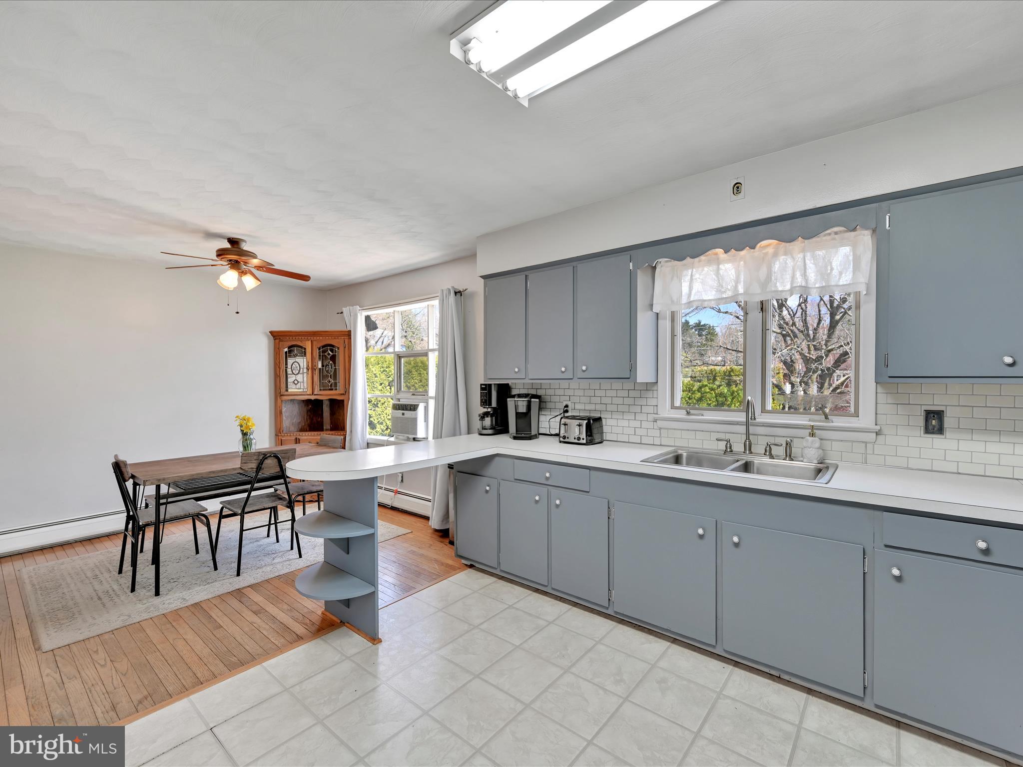 HOMETOWN - Residential