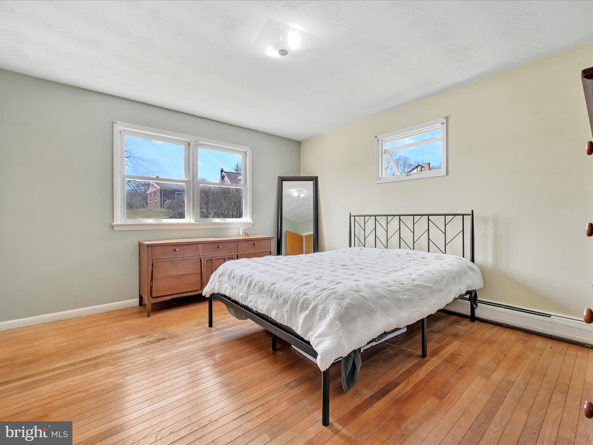 HOMETOWN - Residential