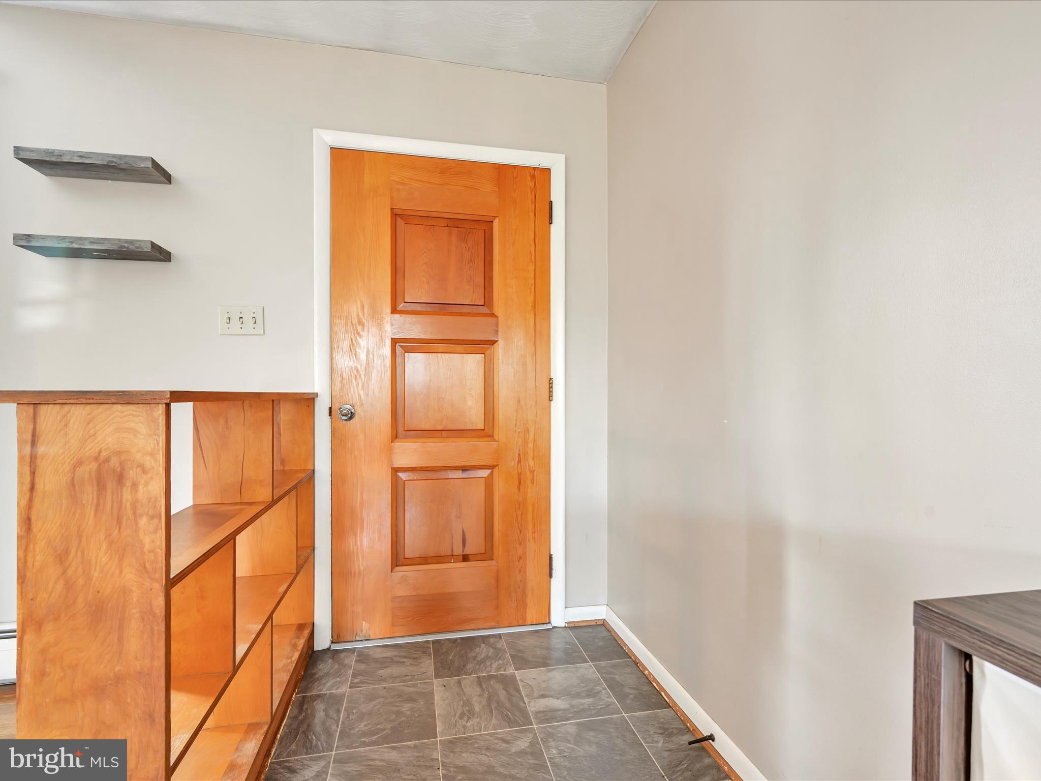 HOMETOWN - Residential