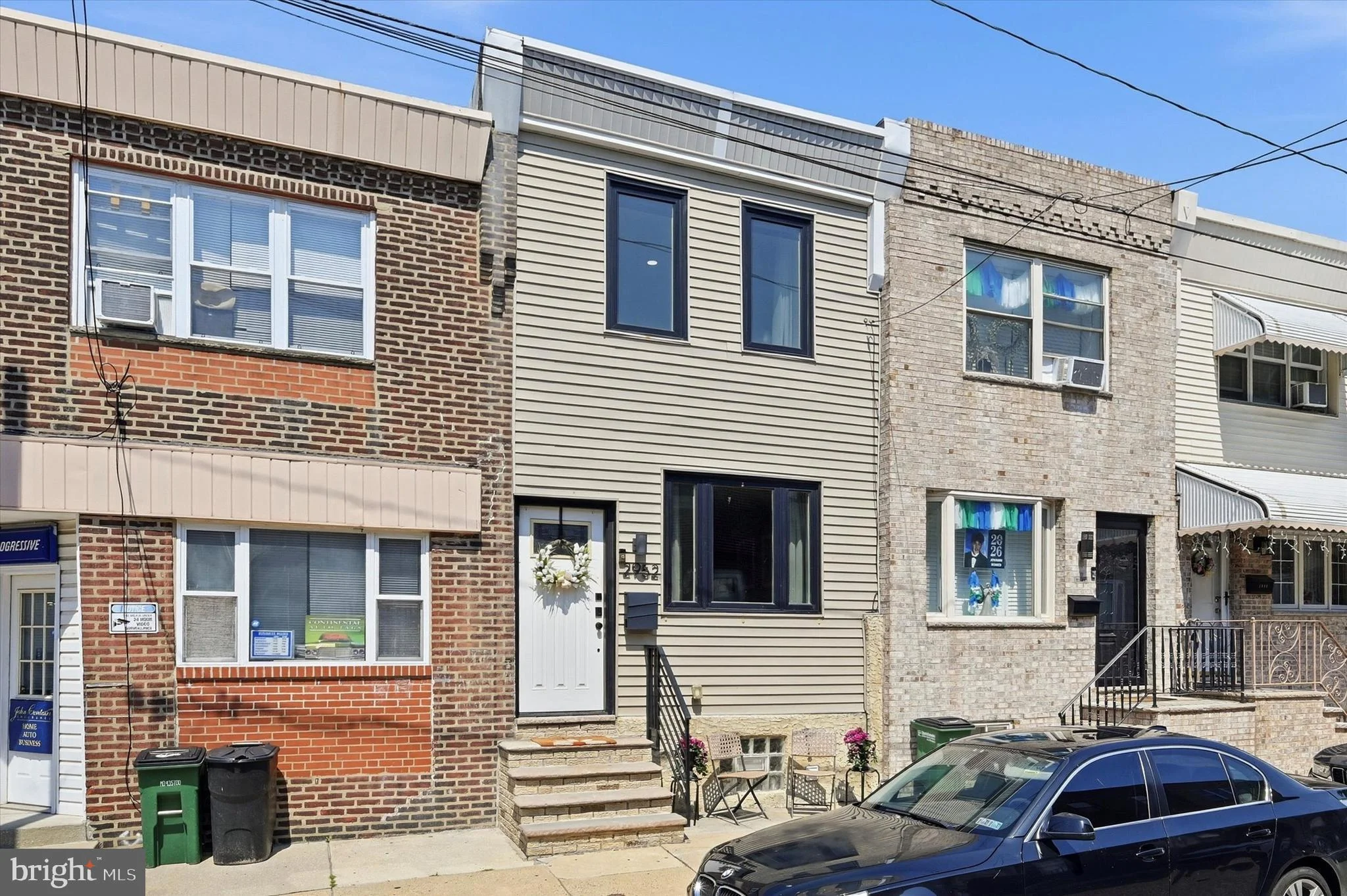 2952 S Sydenham St