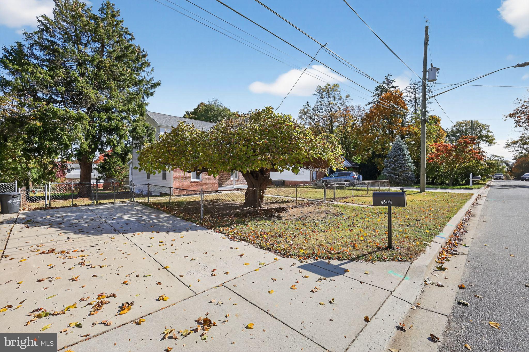 HOME ACRES - Residential