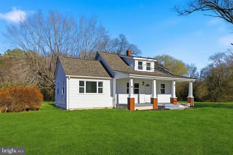 5020 TUCKER HILL ROAD HAGUE VA 22469