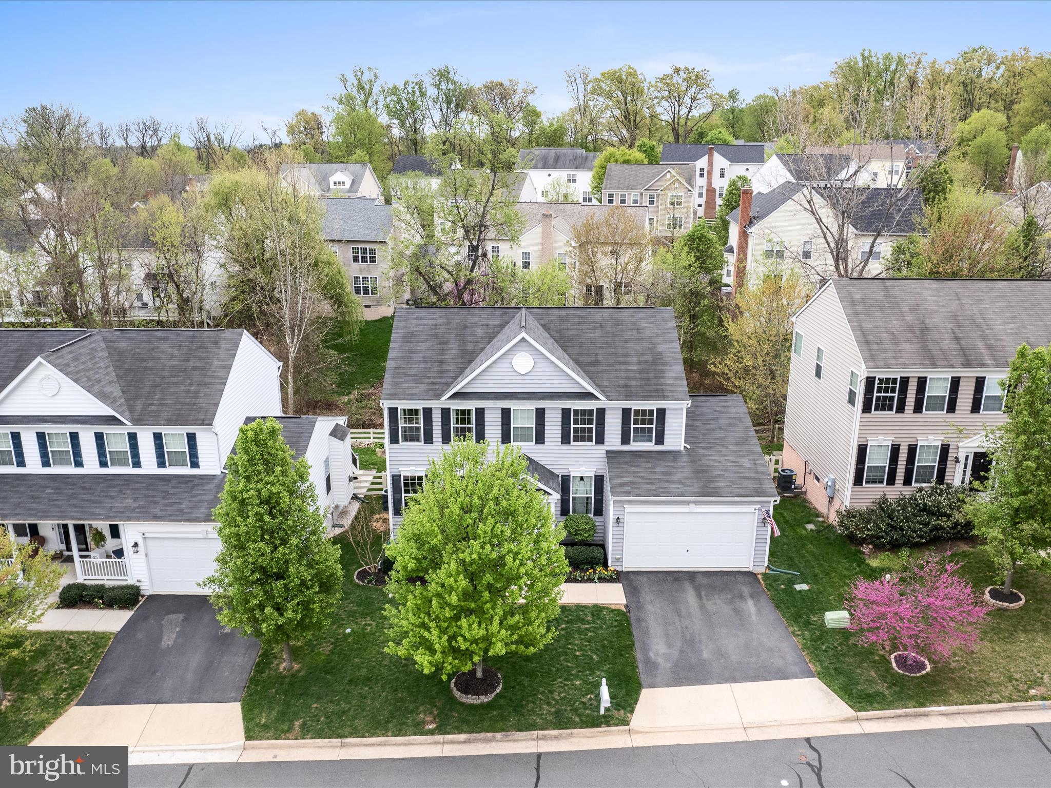 MOUNTAIN VALLEY - Residential