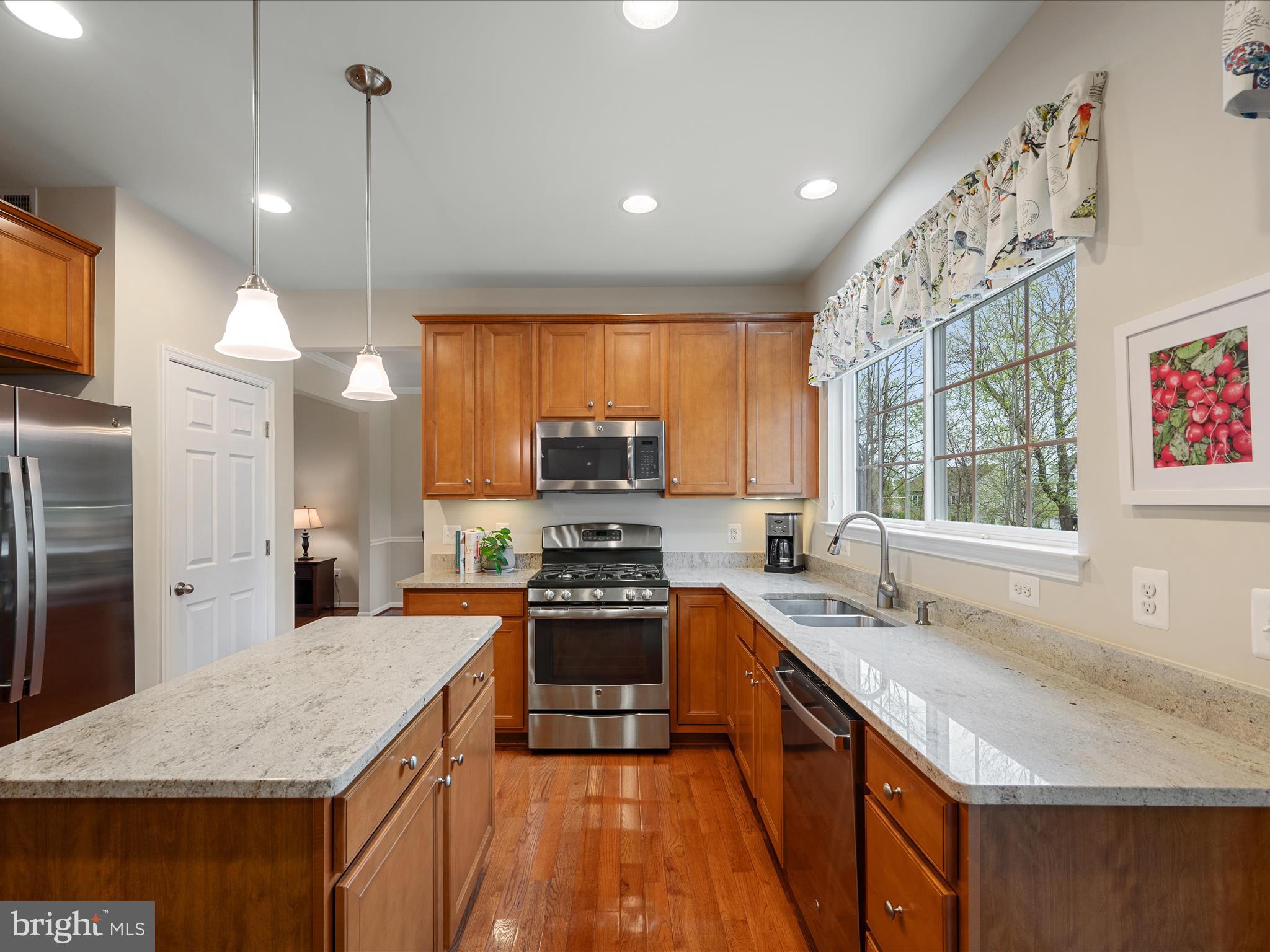 MOUNTAIN VALLEY - Residential