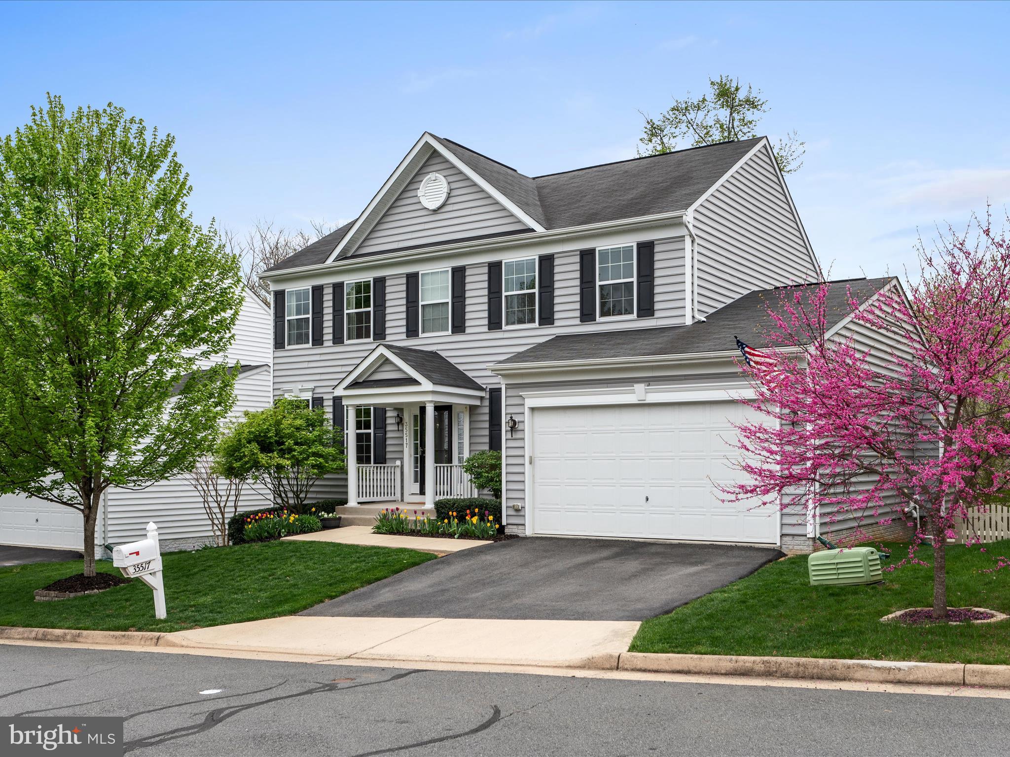 MOUNTAIN VALLEY - Residential