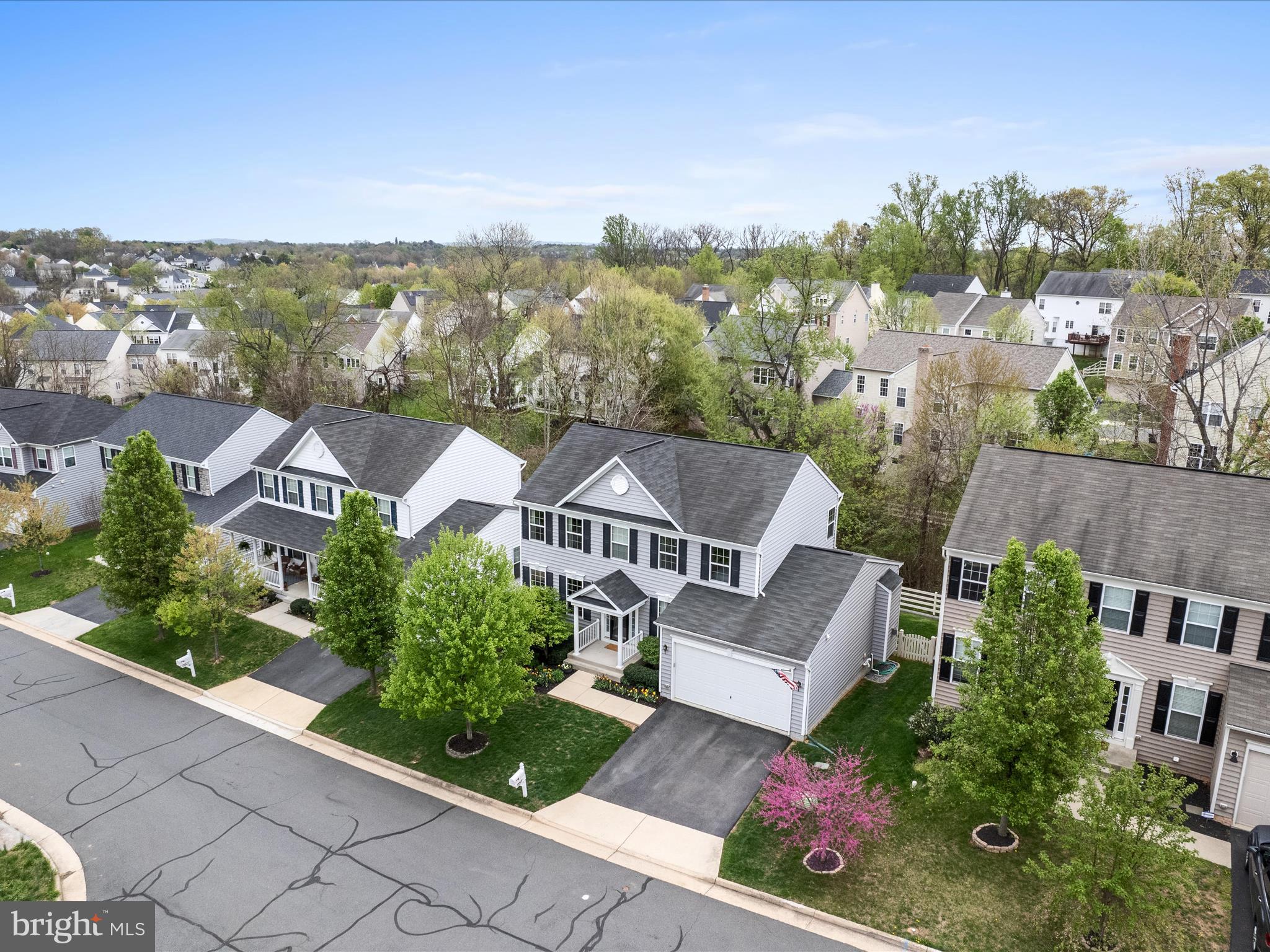 MOUNTAIN VALLEY - Residential