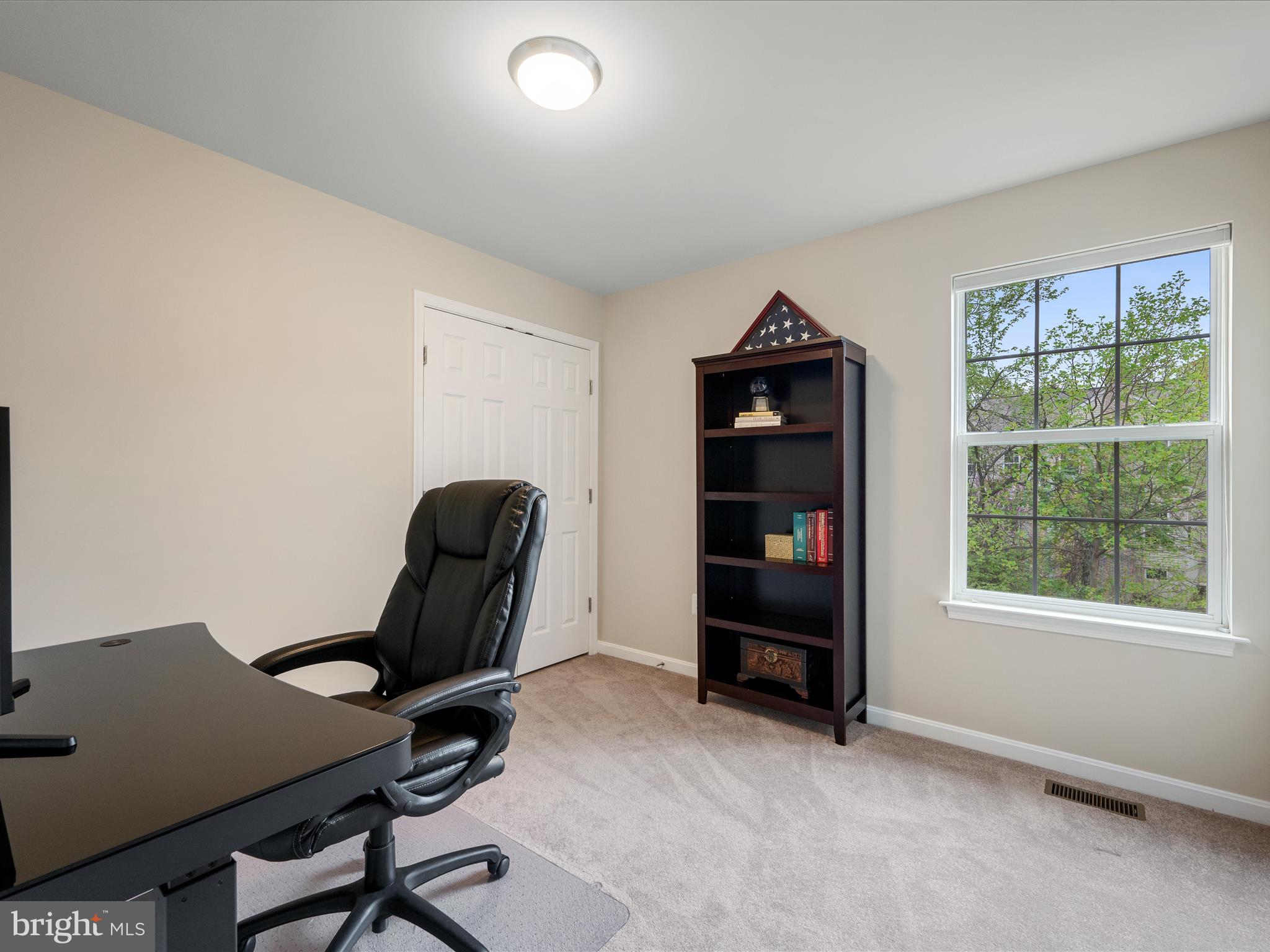 MOUNTAIN VALLEY - Residential