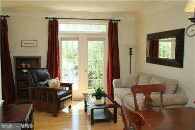 RESTON - Residential Lease