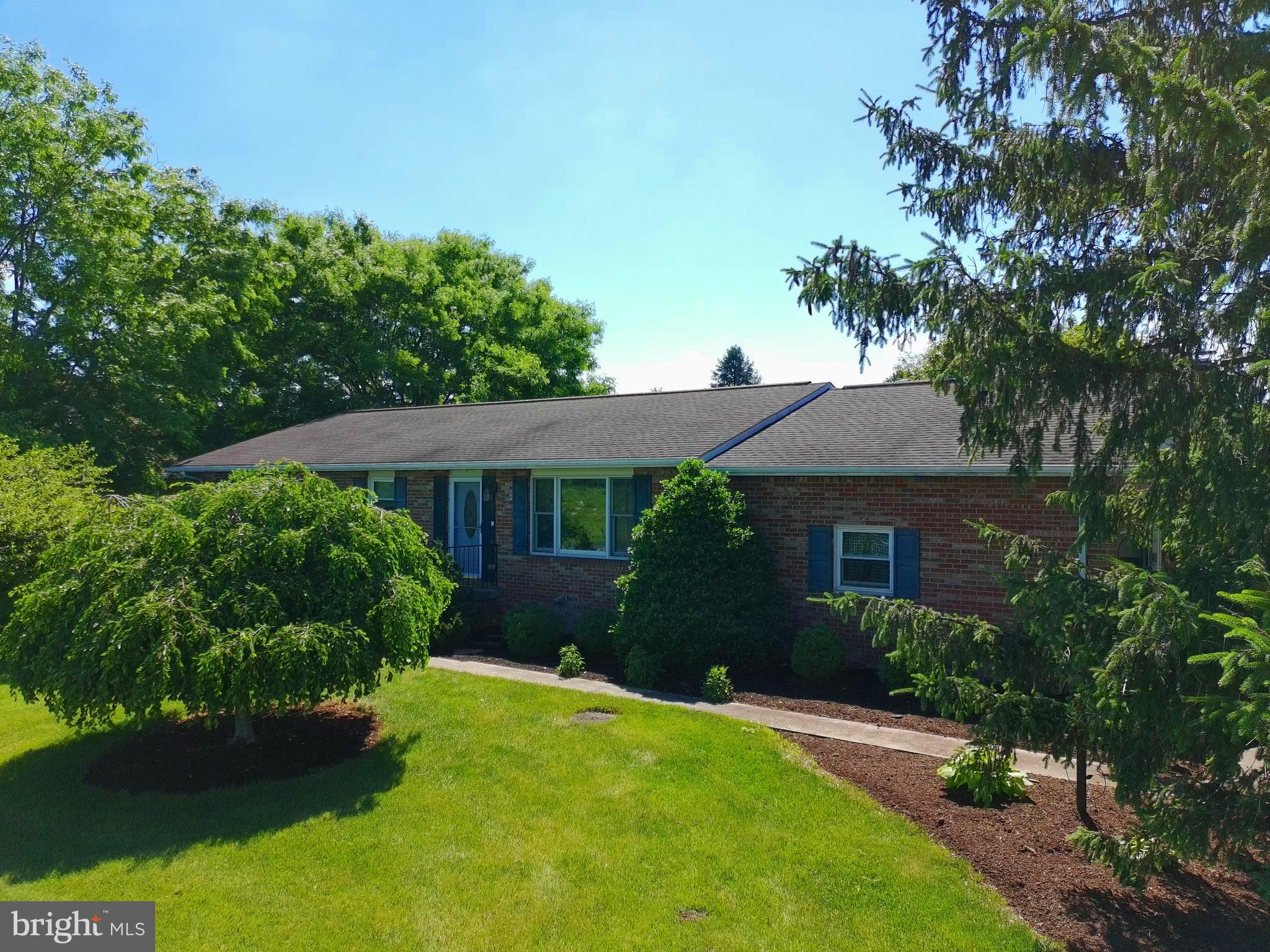 15 LIPPIZAN DRIVE