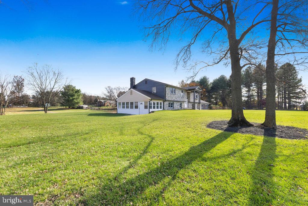 13762 BERLIN TURNPIKE