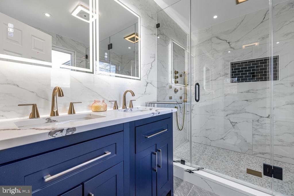 SHOEMAKER FARM - Residential