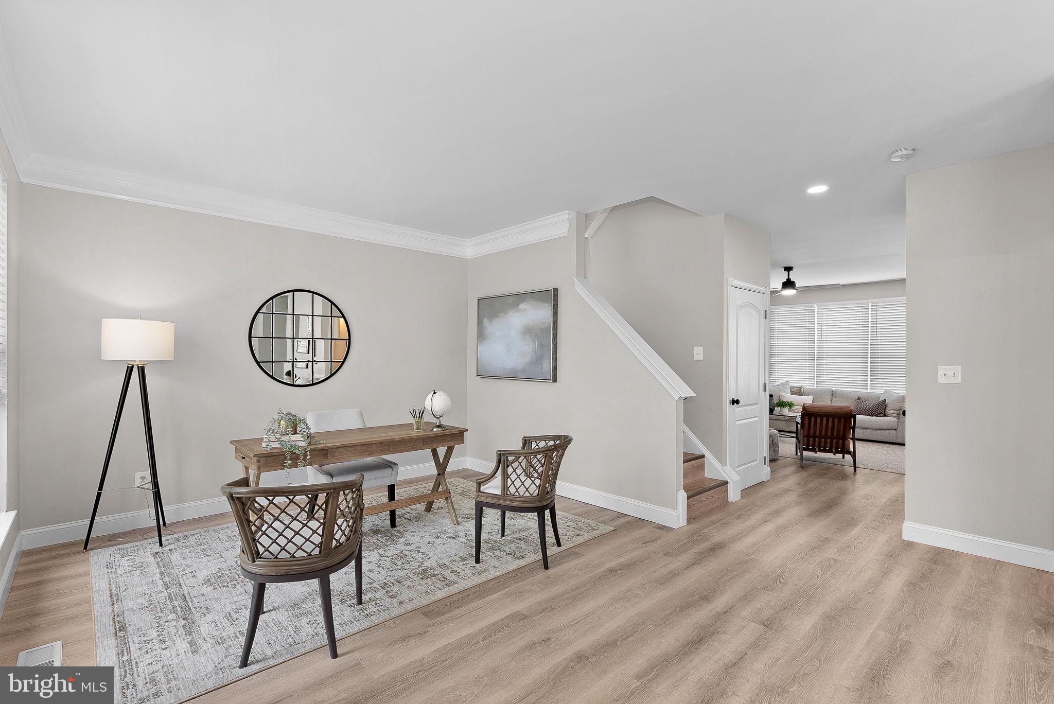 SOUTH RIDING - Residential