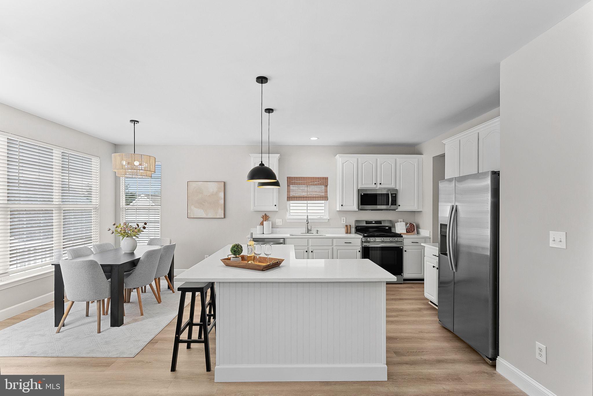 SOUTH RIDING - Residential