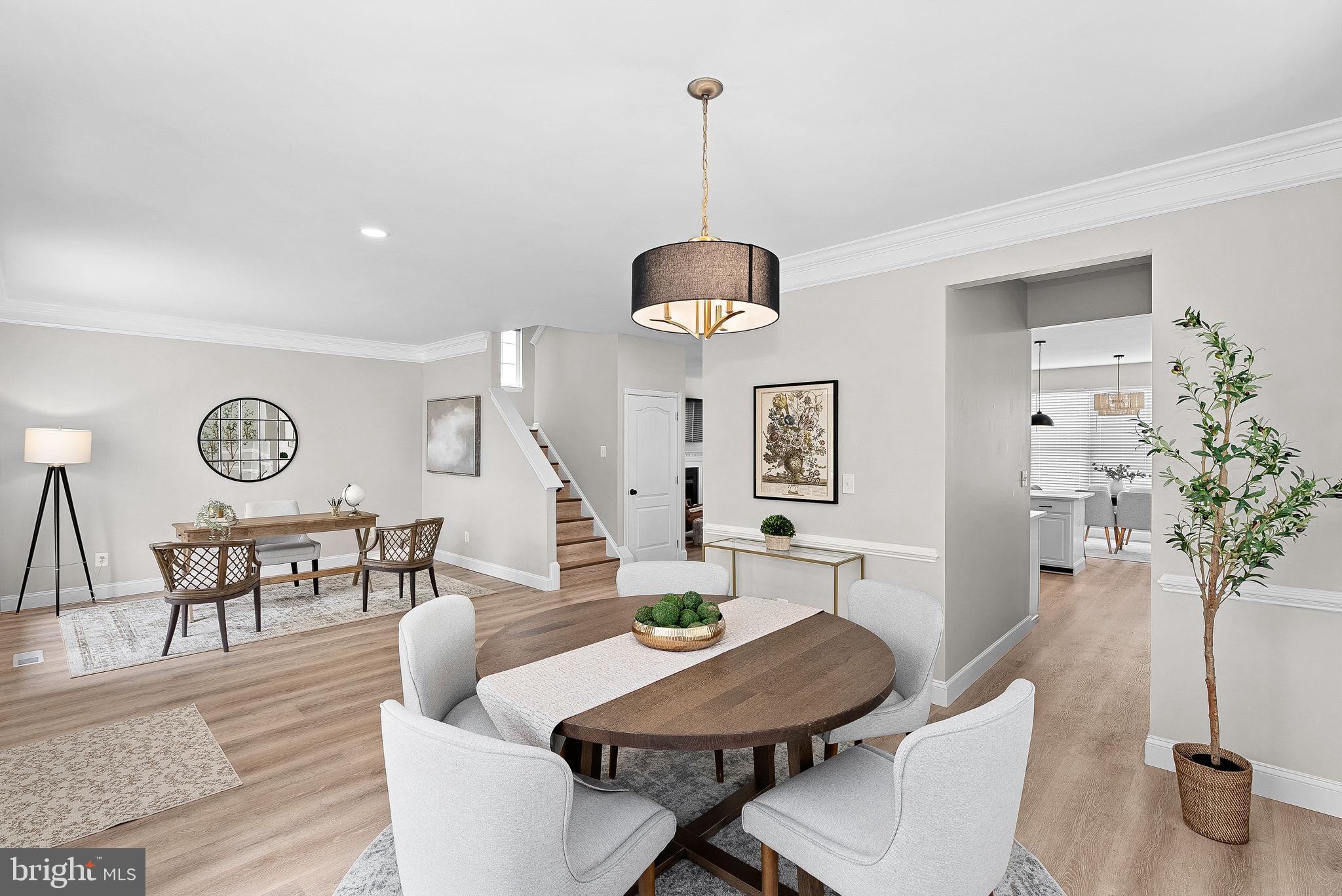 SOUTH RIDING - Residential