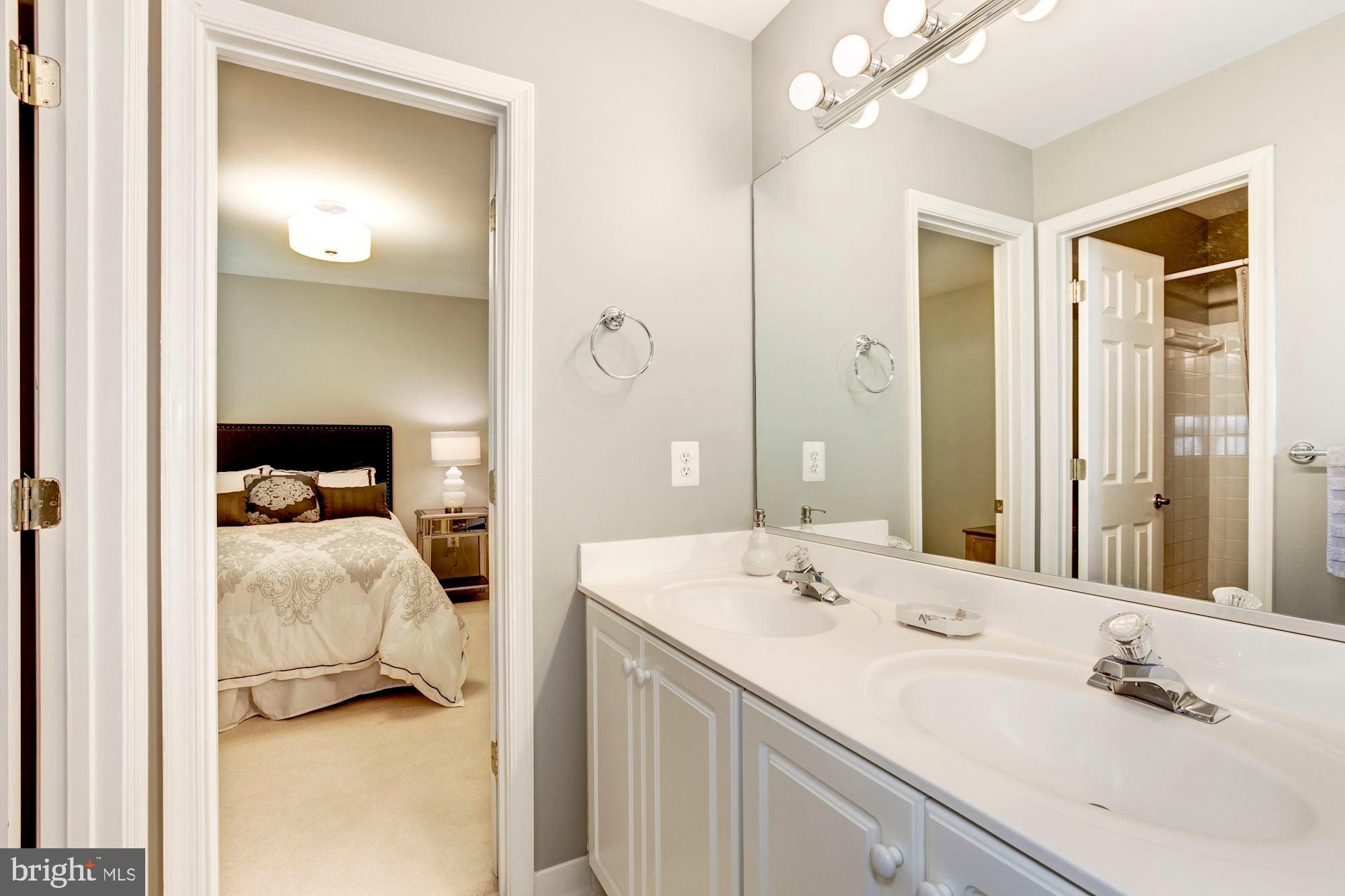 ALTA VISTA - Residential