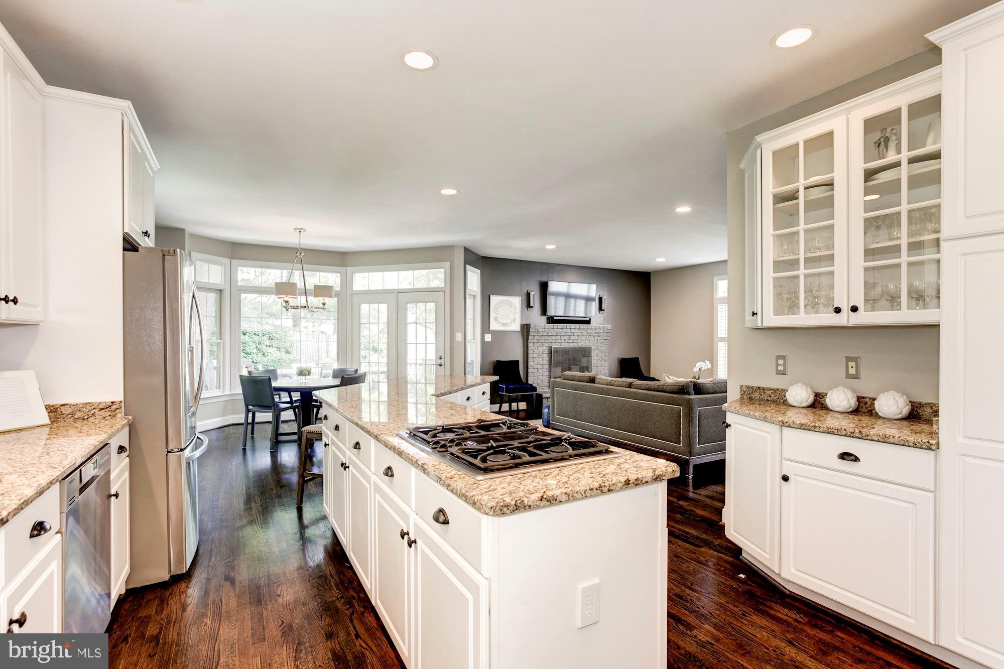 ALTA VISTA - Residential