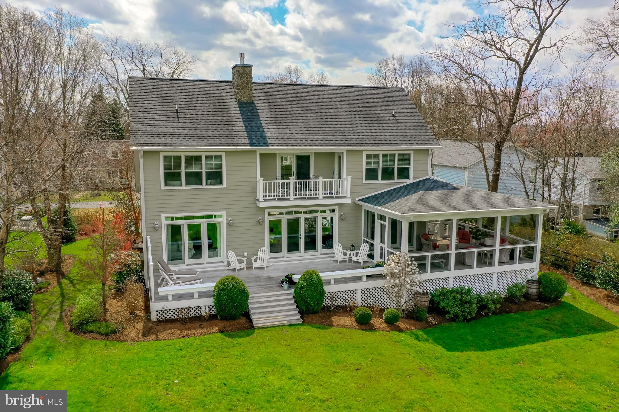 WHITEHALL BEACH - Residential