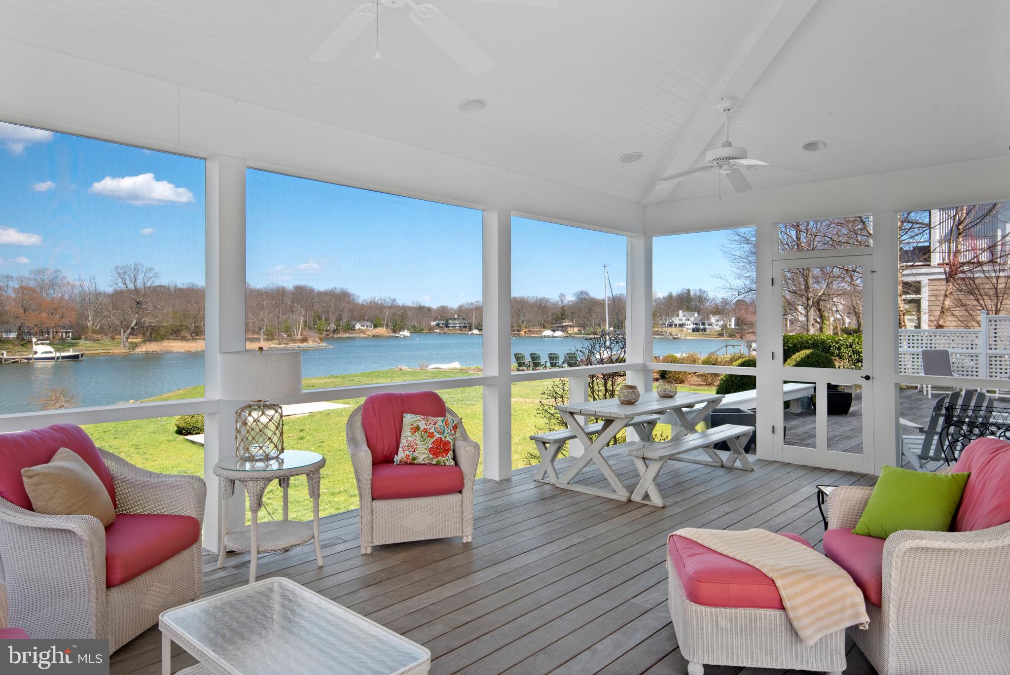 WHITEHALL BEACH - Residential