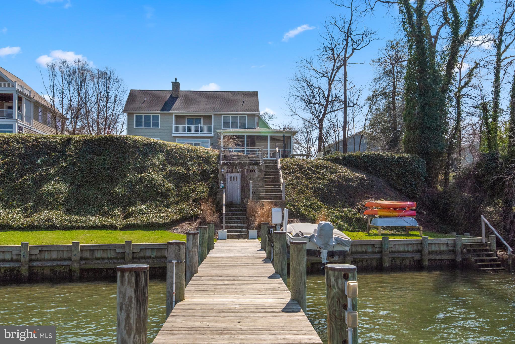 WHITEHALL BEACH - Residential