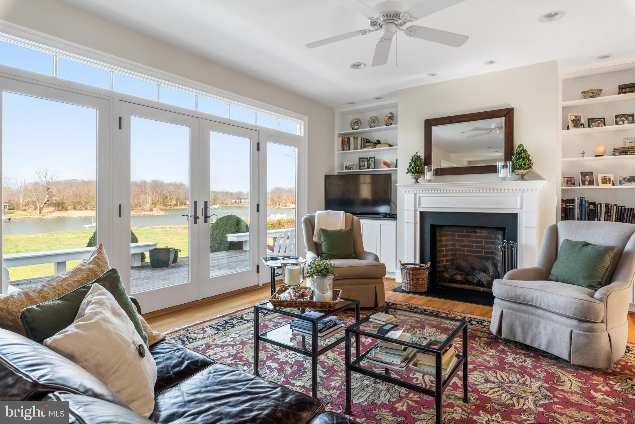 WHITEHALL BEACH - Residential