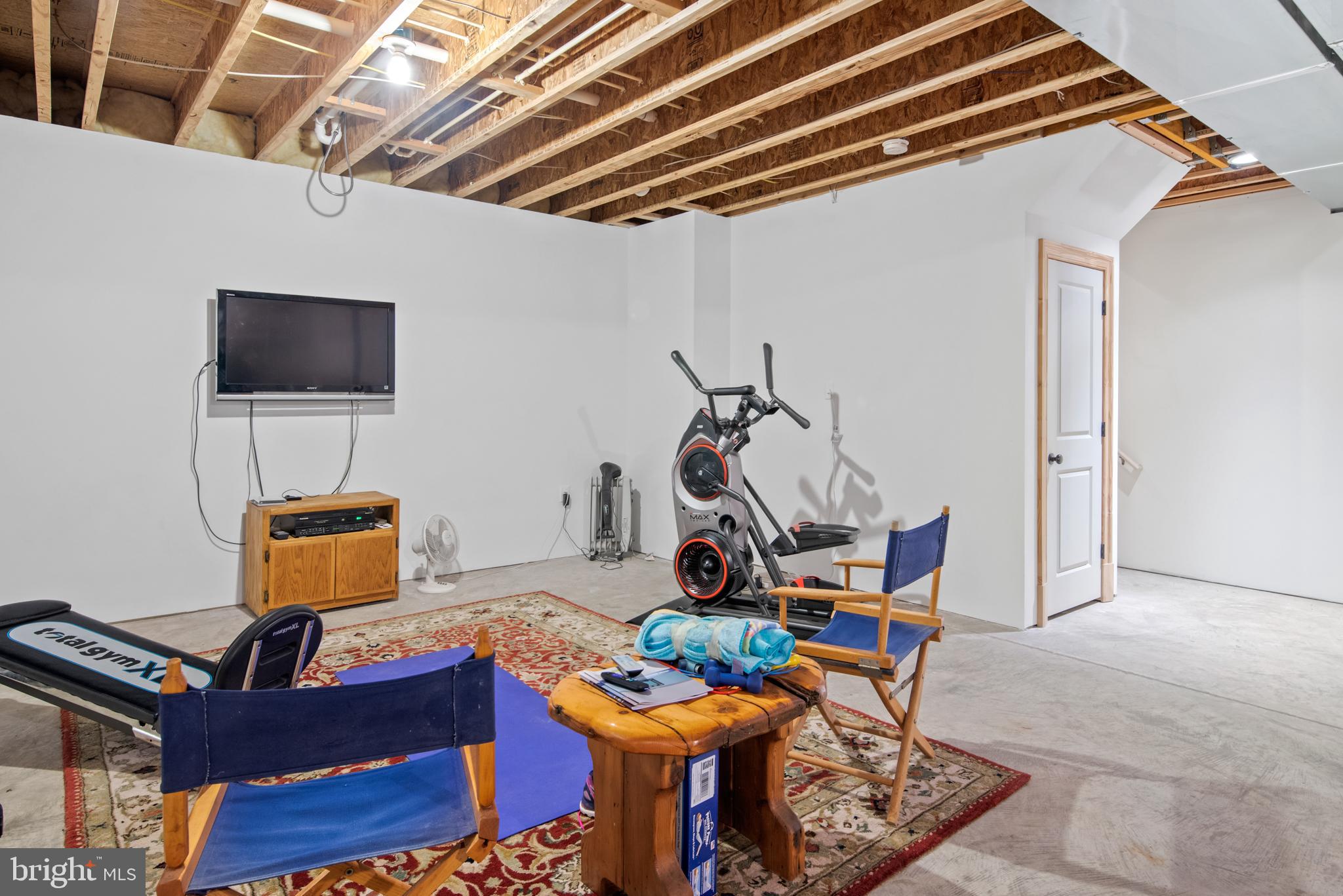 WHITEHALL BEACH - Residential