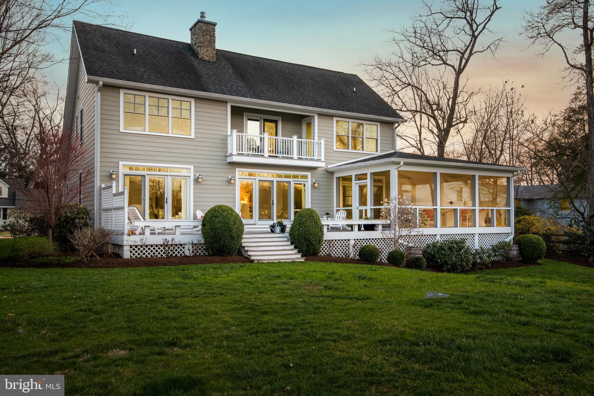 WHITEHALL BEACH - Residential