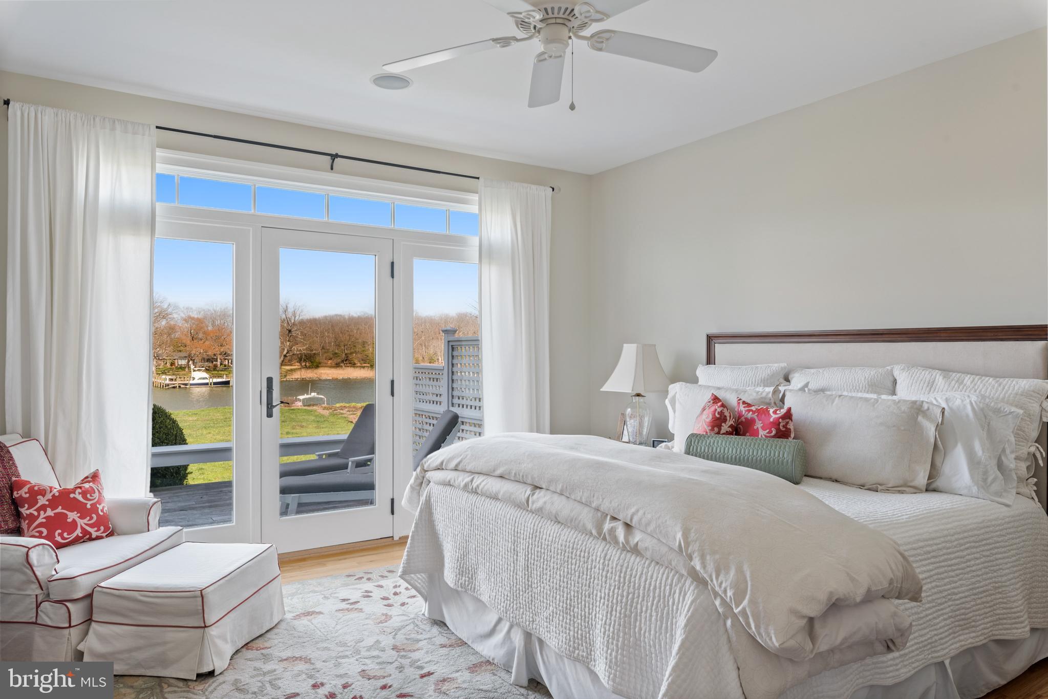 WHITEHALL BEACH - Residential