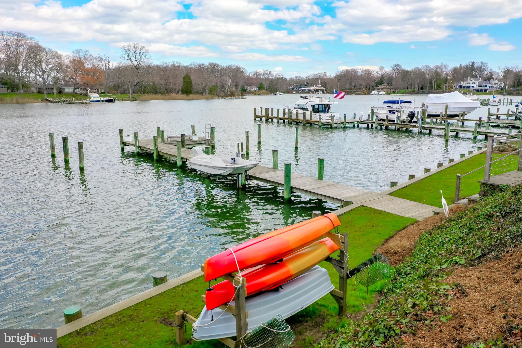WHITEHALL BEACH - Residential