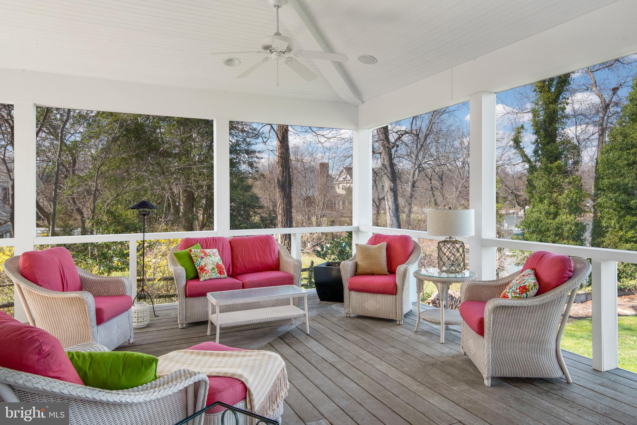 WHITEHALL BEACH - Residential