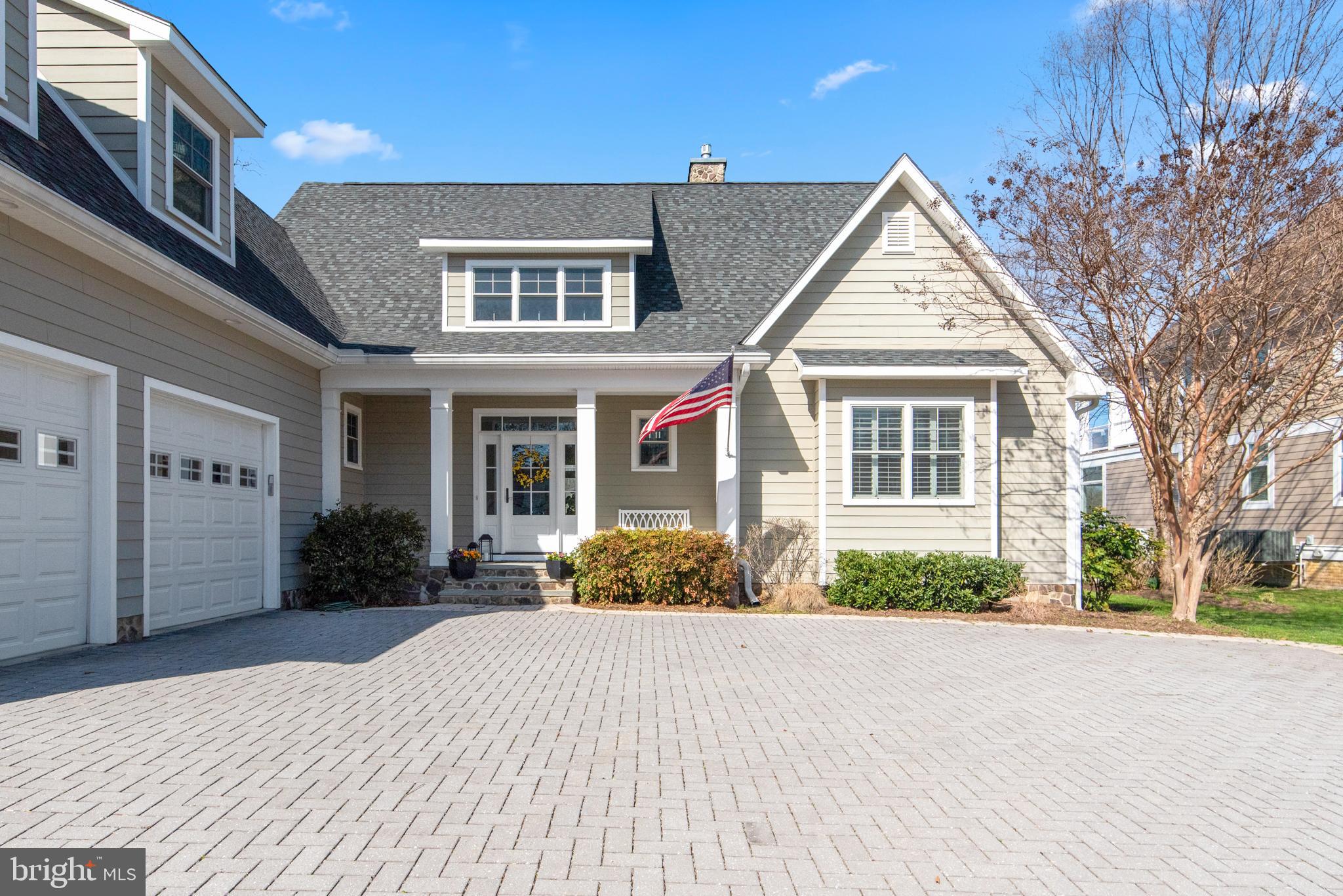 WHITEHALL BEACH - Residential