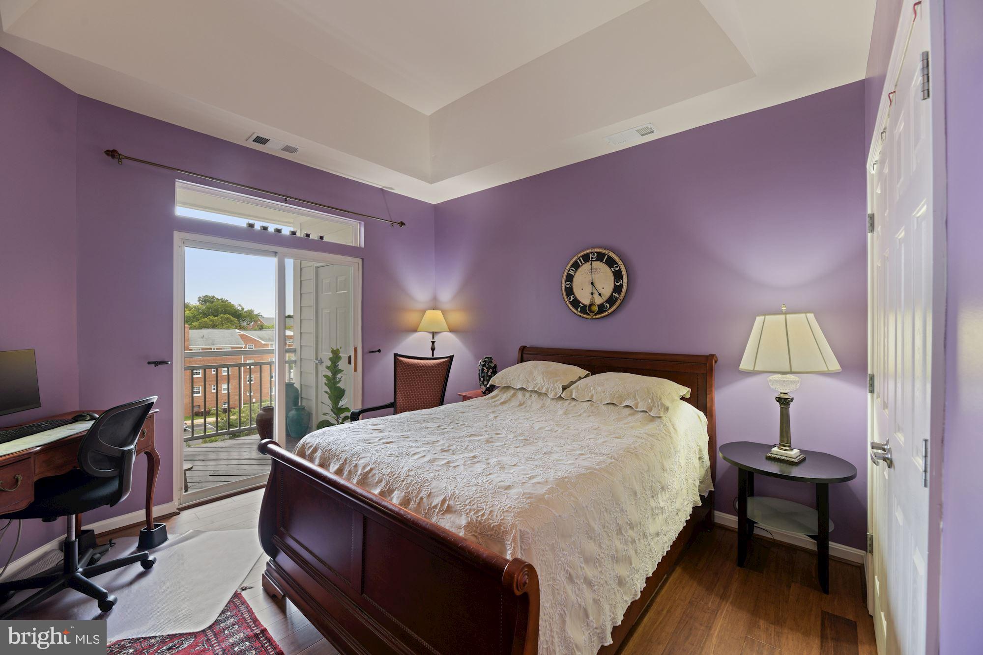 ARLINGTON - Residential