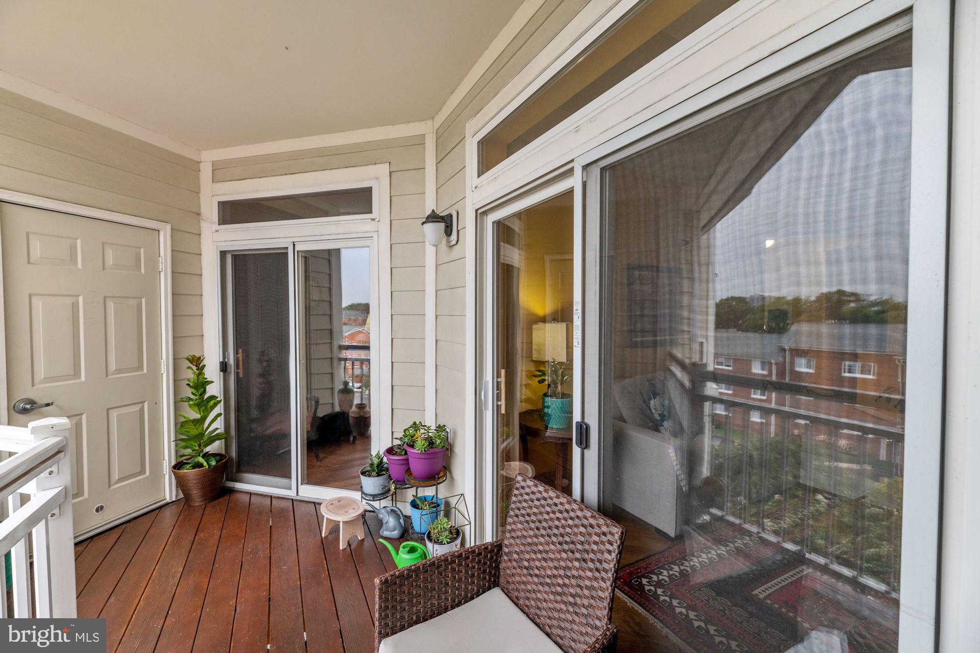 ARLINGTON - Residential